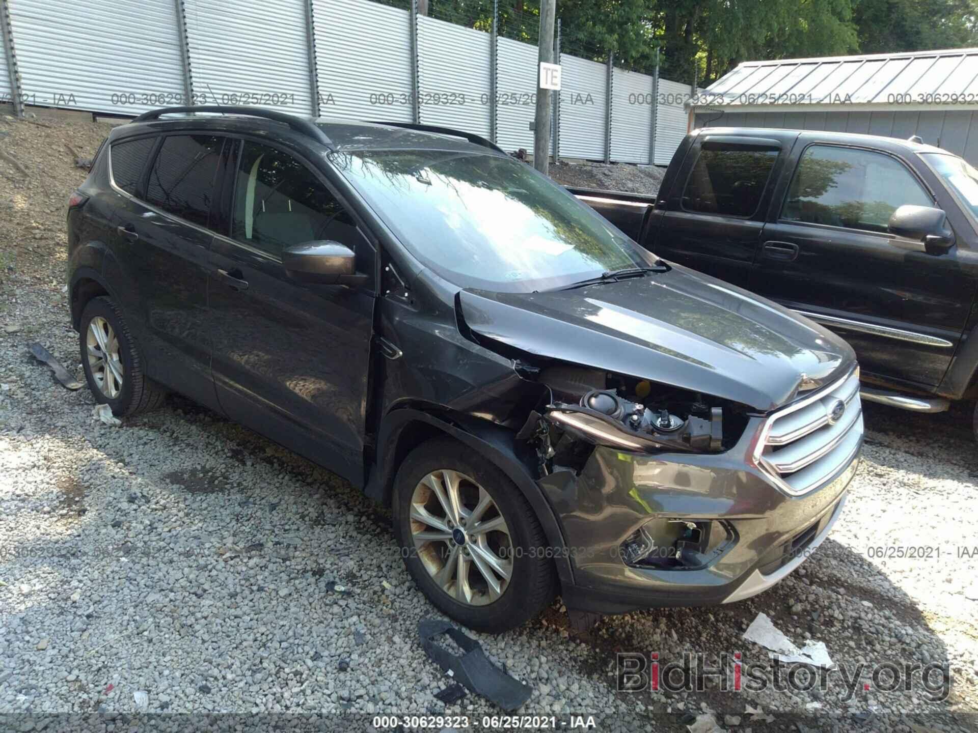 Photo 1FMCU0GD1JUD60605 - FORD ESCAPE 2018