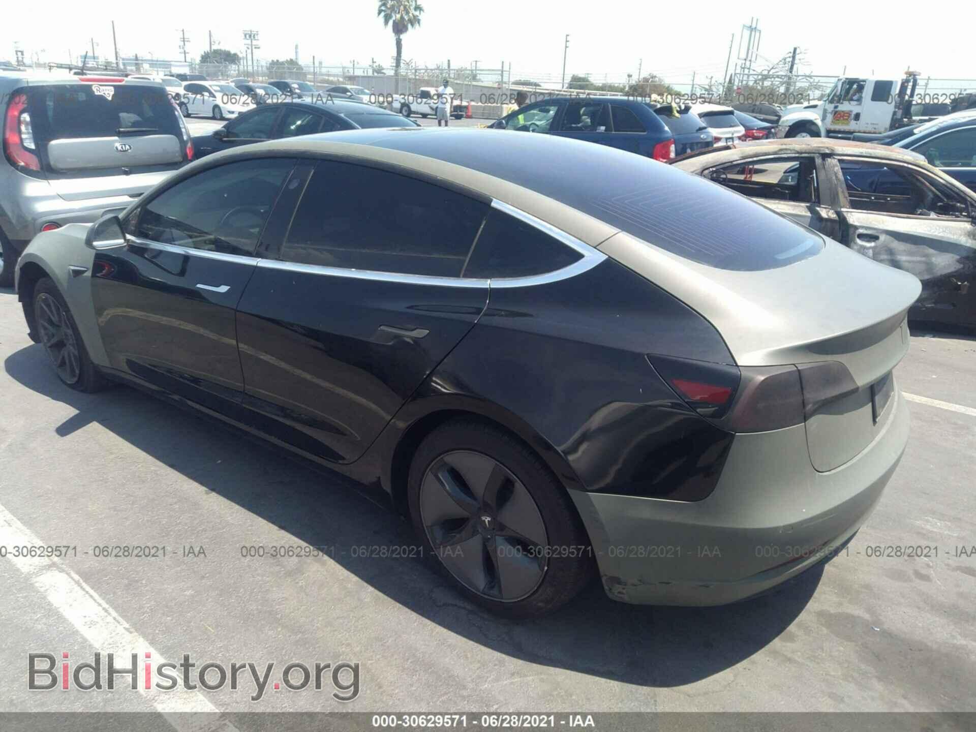2019 TESLA MODEL 3 - VIN: 5YJ3E1EA7KF305909 - Фото 3