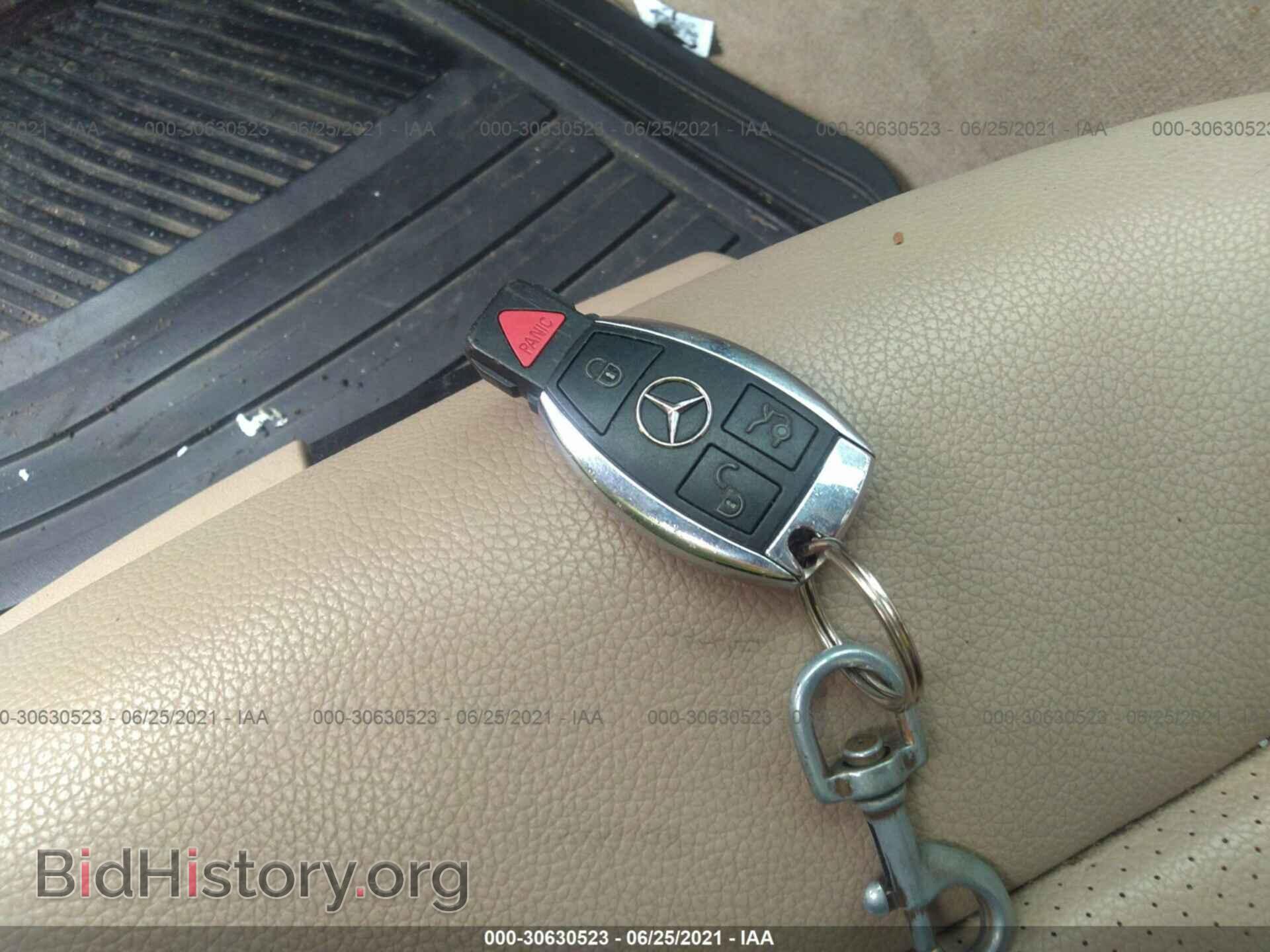 2012 MERCEDES-BENZ E-CLASS - VIN: WDDHF8JB9CA634976 - Фото 11