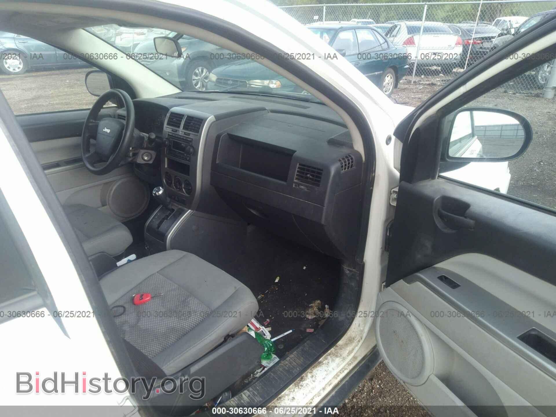 2007 JEEP COMPASS - VIN: 1J8FF47W27D325187 - Фото 5