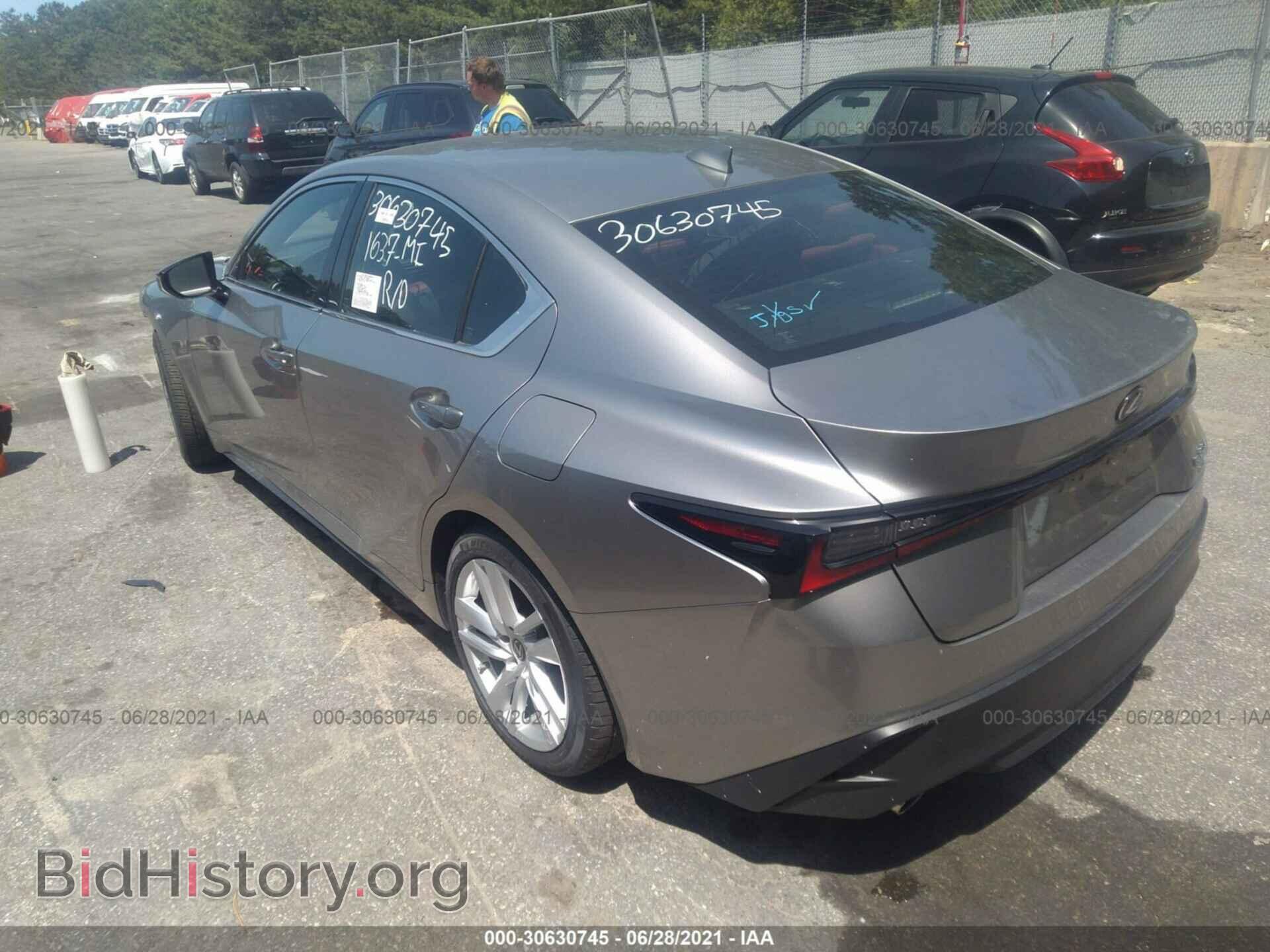 2021 LEXUS IS - VIN: JTHA81F24M5043324 - Фото 3