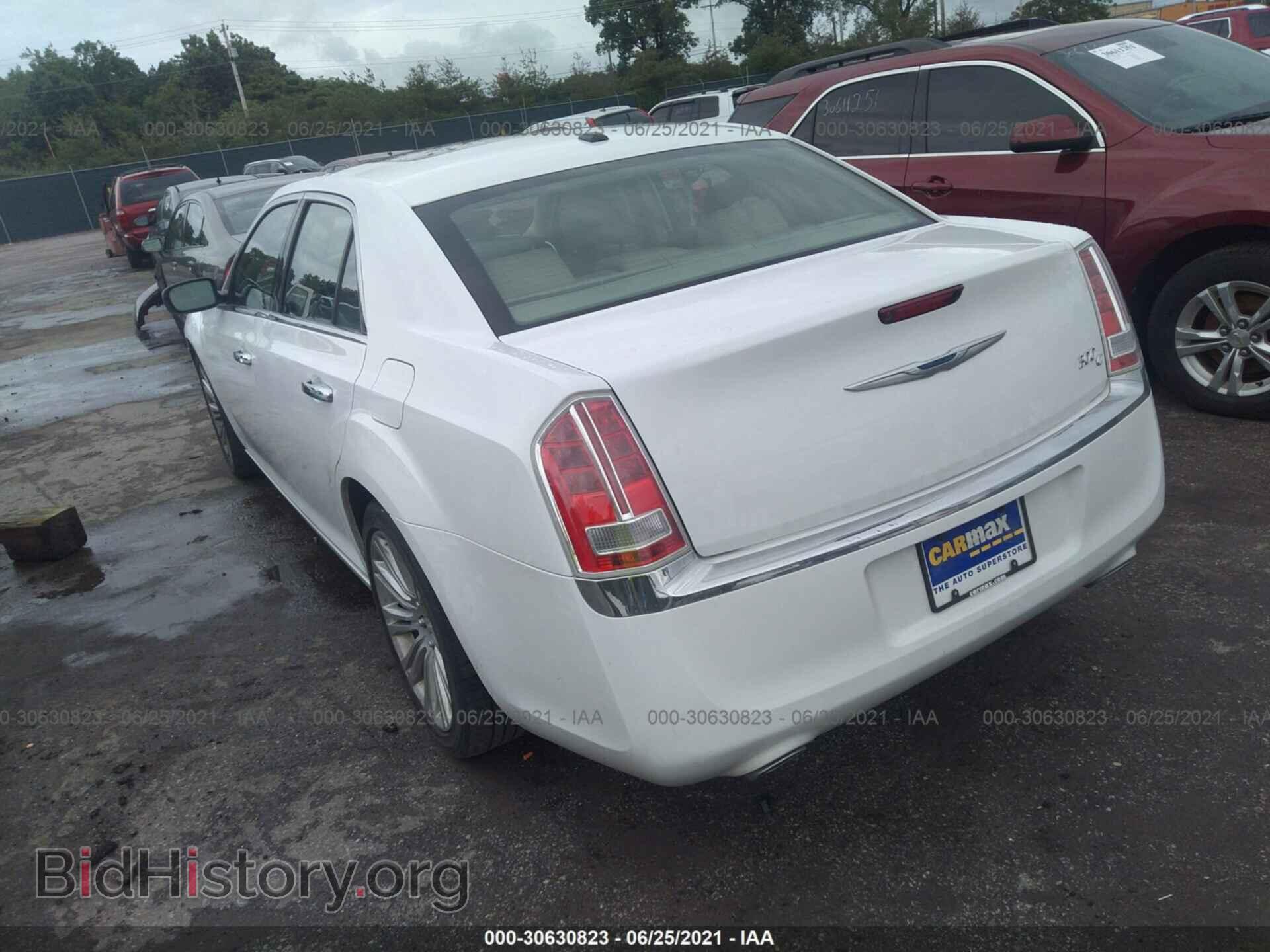 2013 CHRYSLER 300 - VIN: 2C3CCAEG7DH504907 - Фото 3