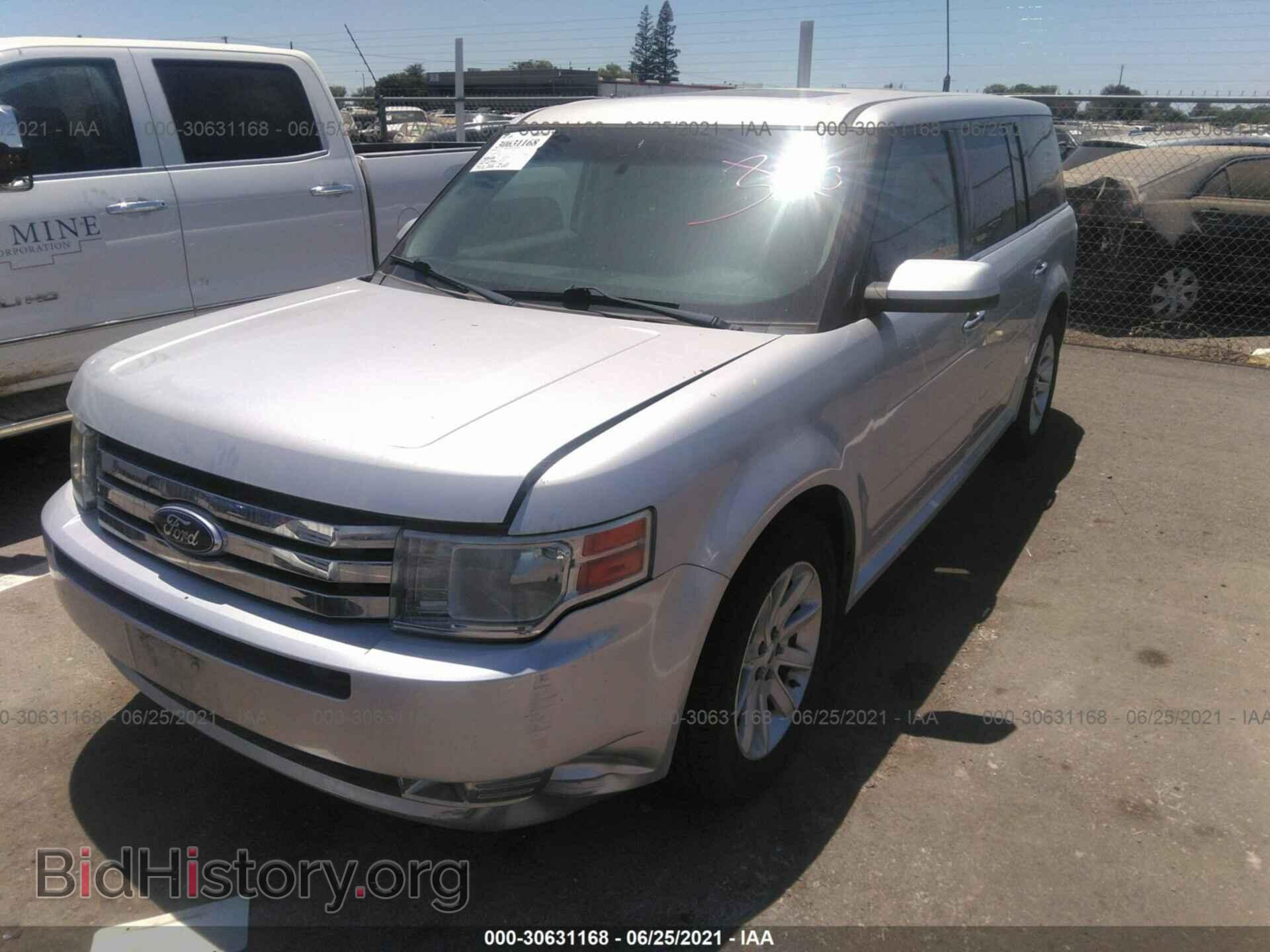 2011 FORD FLEX - VIN: 2FMGK5CC9BBD12875 - Photo 2