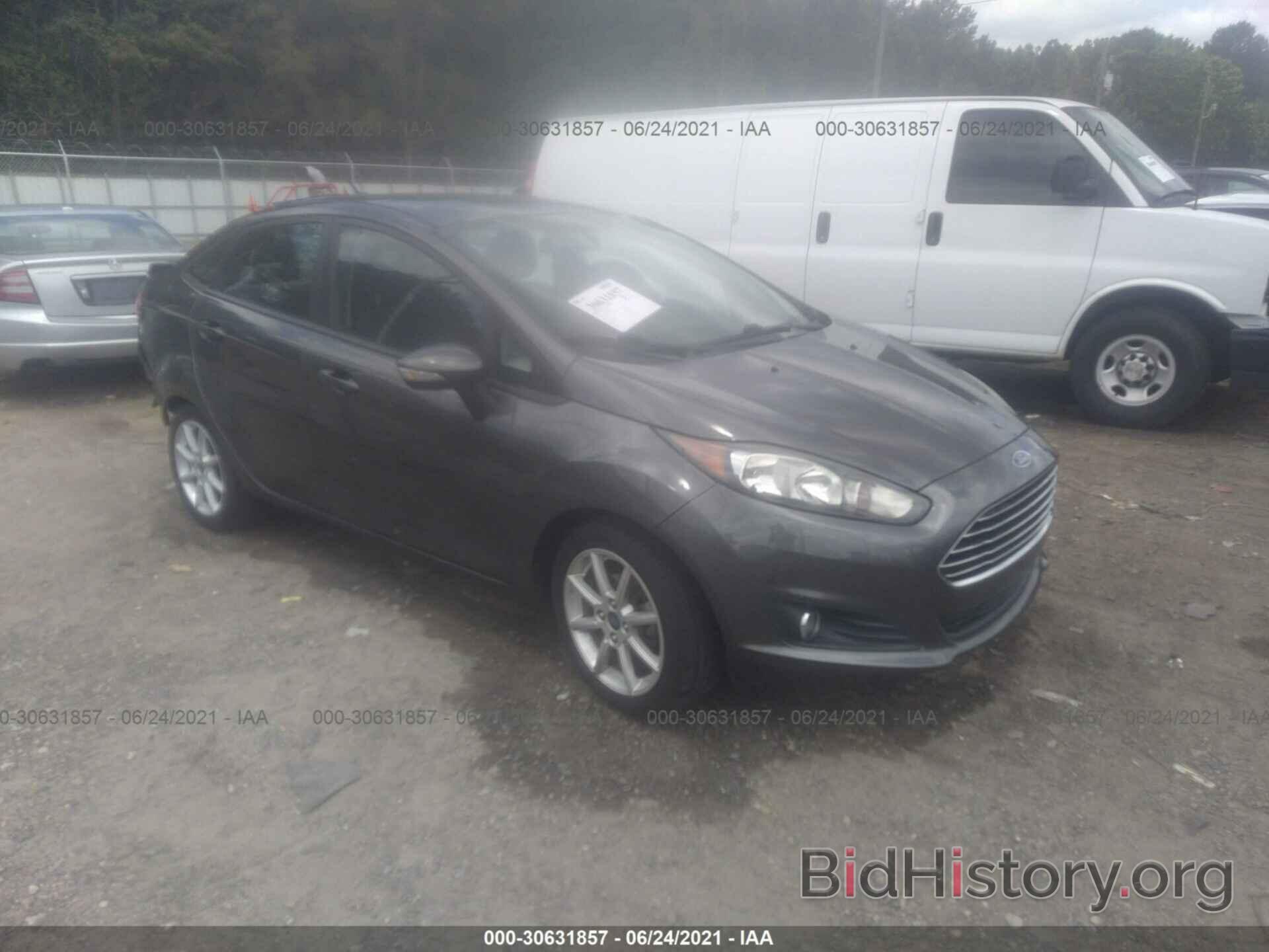 Photo 3FADP4BJ3FM107498 - FORD FIESTA 2015