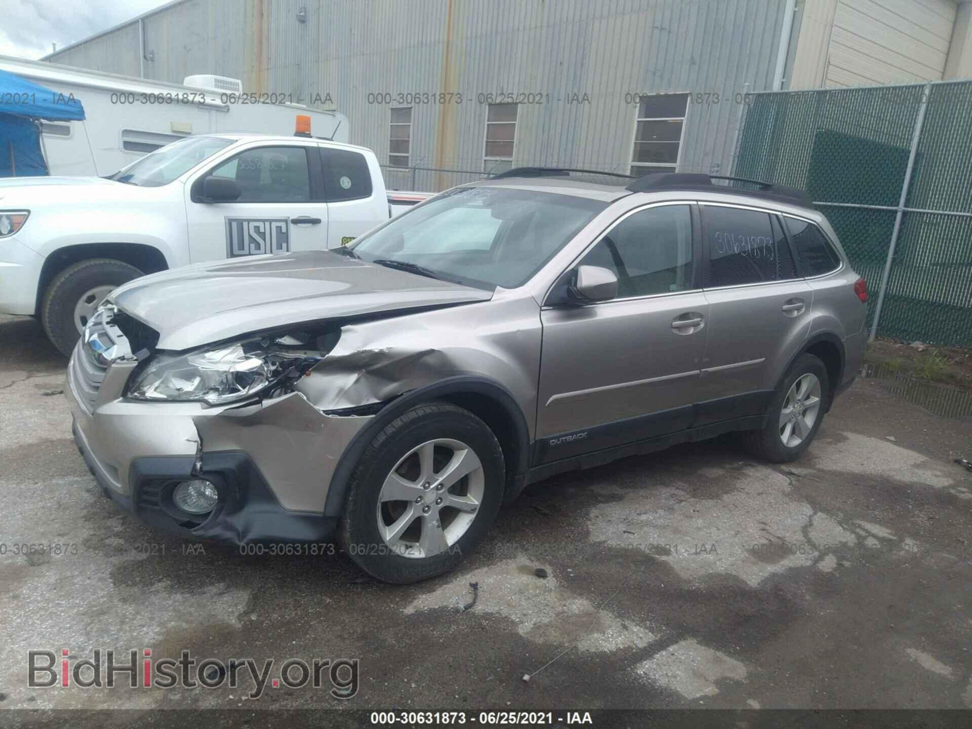 2014 SUBARU OUTBACK - VIN: 4S4BRBFC5E3286375 - Фото 2