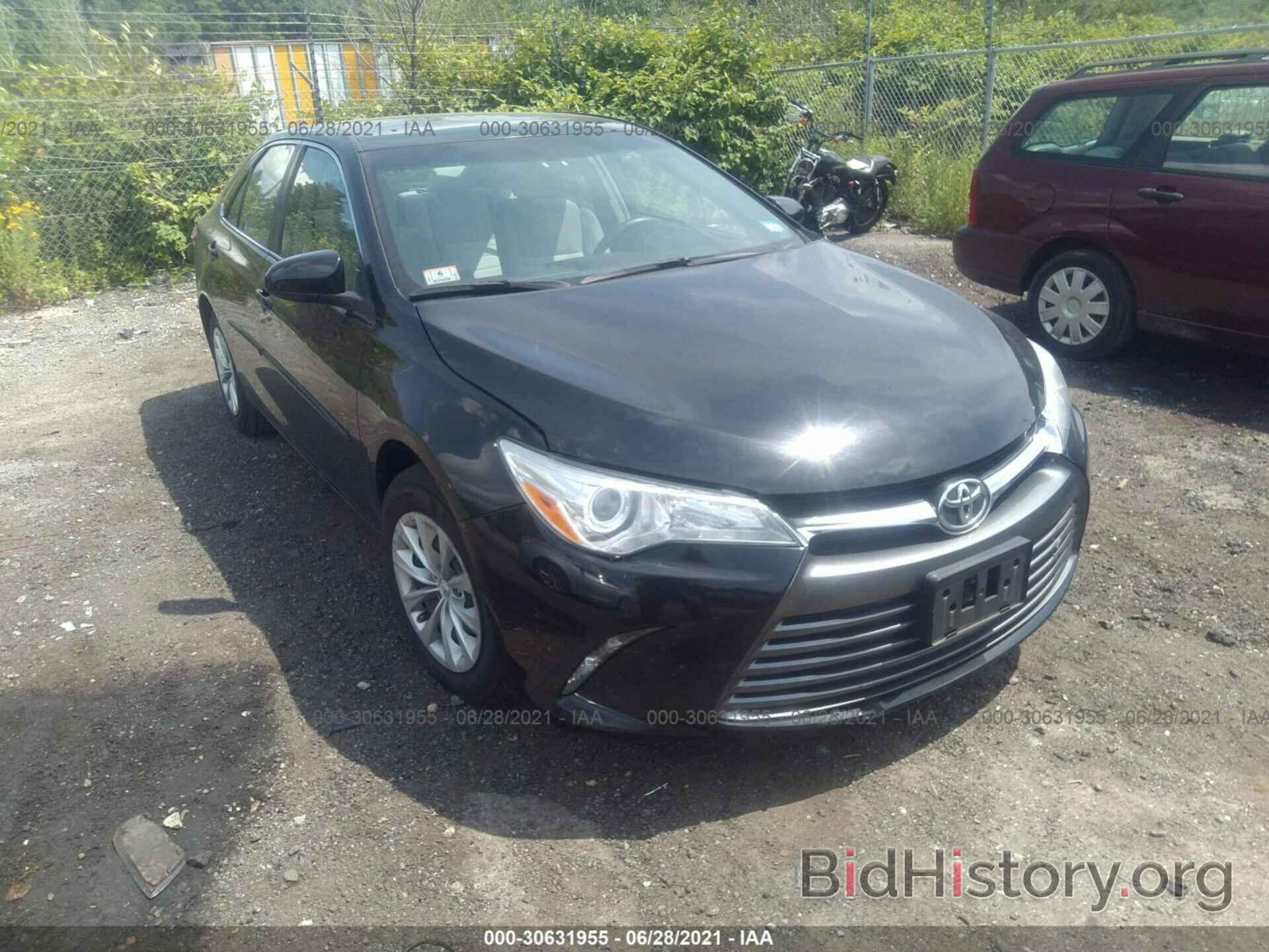 Photo 4T4BF1FK7FR471894 - TOYOTA CAMRY 2015