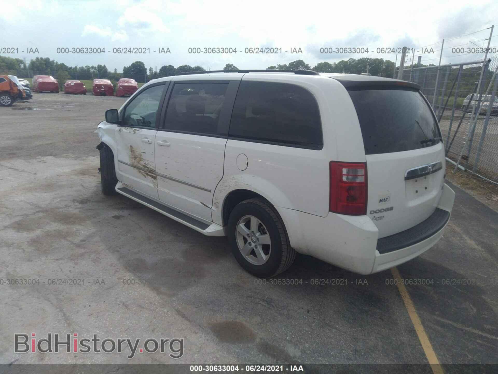 2010 DODGE GRAND CARAVAN - VIN: 2D4RN5D16AR484095 - Фото 3