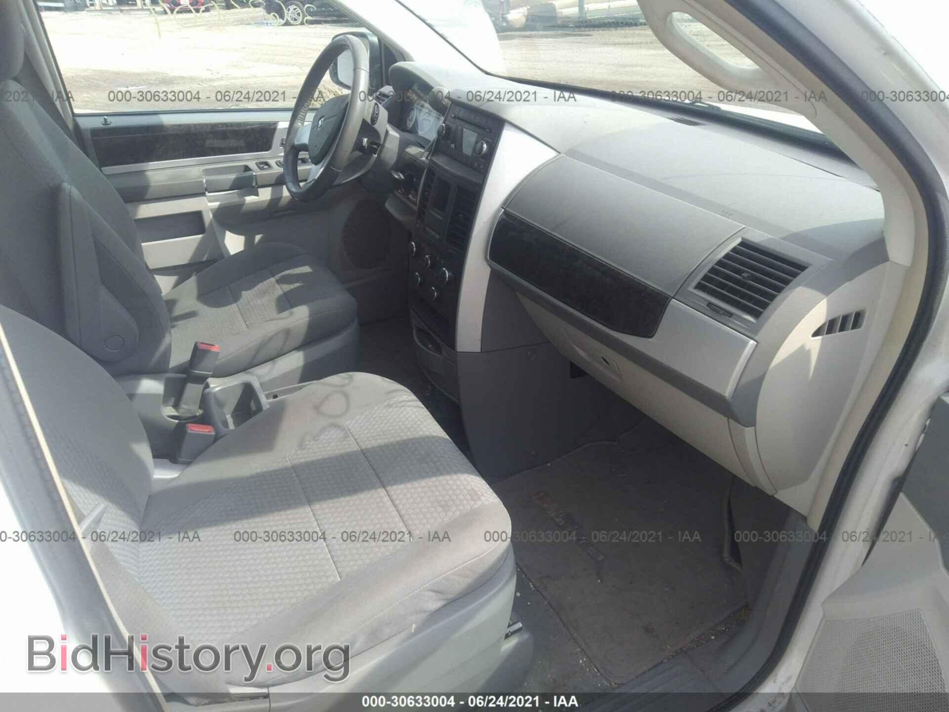 2010 DODGE GRAND CARAVAN - VIN: 2D4RN5D16AR484095 - Фото 5