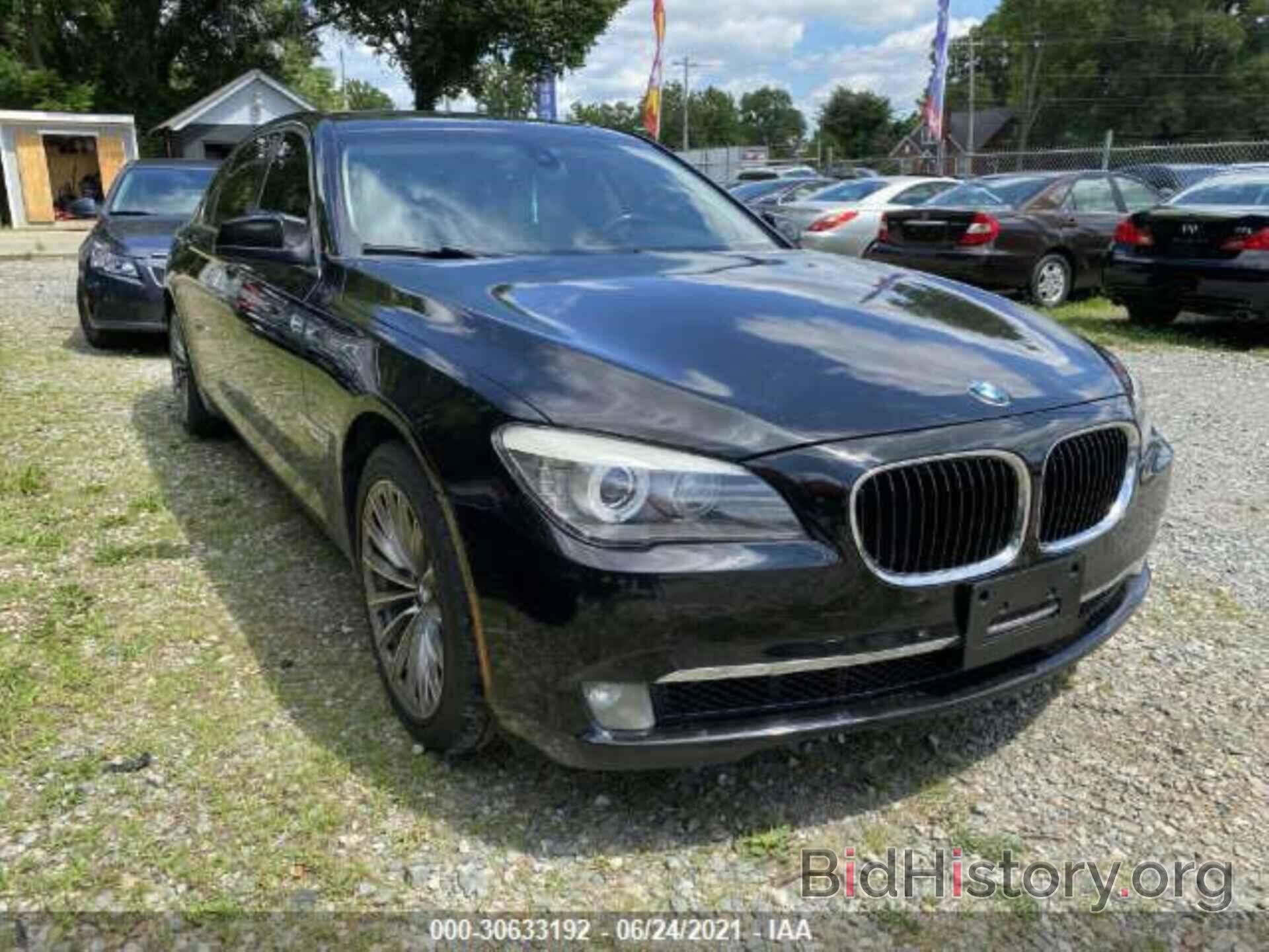 Photo WBAKB4C57CC575956 - BMW 7 SERIES 2012