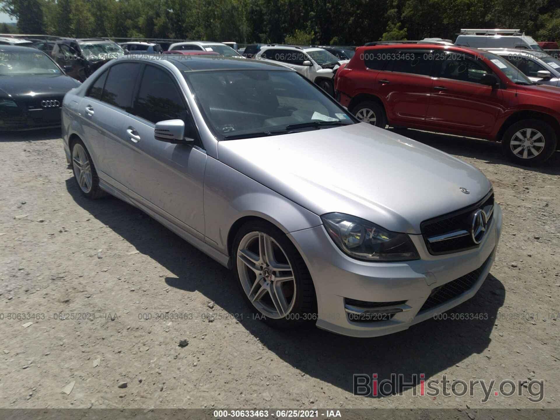 Фотография WDDGF8AB6DR247719 - MERCEDES-BENZ C-CLASS 2013