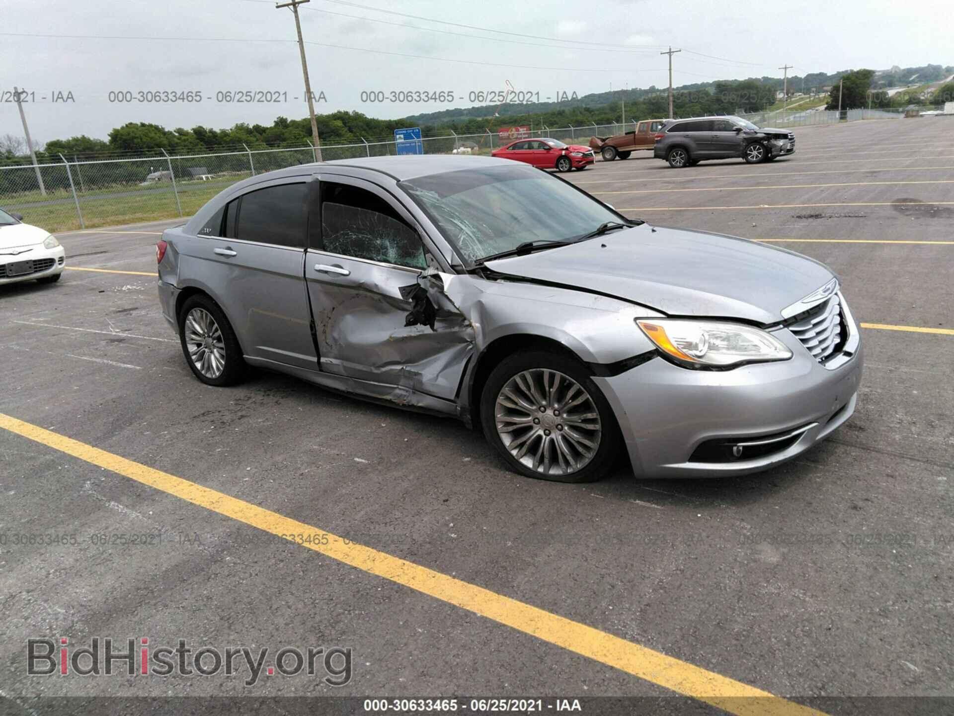 Фотография 1C3CCBCG8DN676623 - CHRYSLER 200 2013