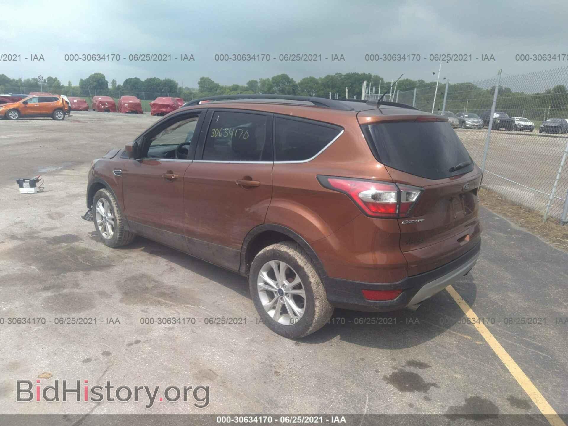 2017 FORD ESCAPE - VIN: 1FMCU9G95HUB06440 - Фото 3