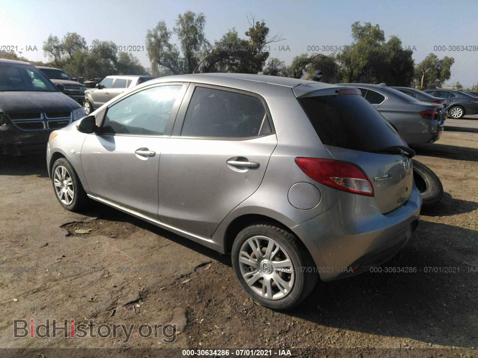 2011 MAZDA MAZDA2 - VIN: JM1DE1HZ8B0126671 - Фото 3