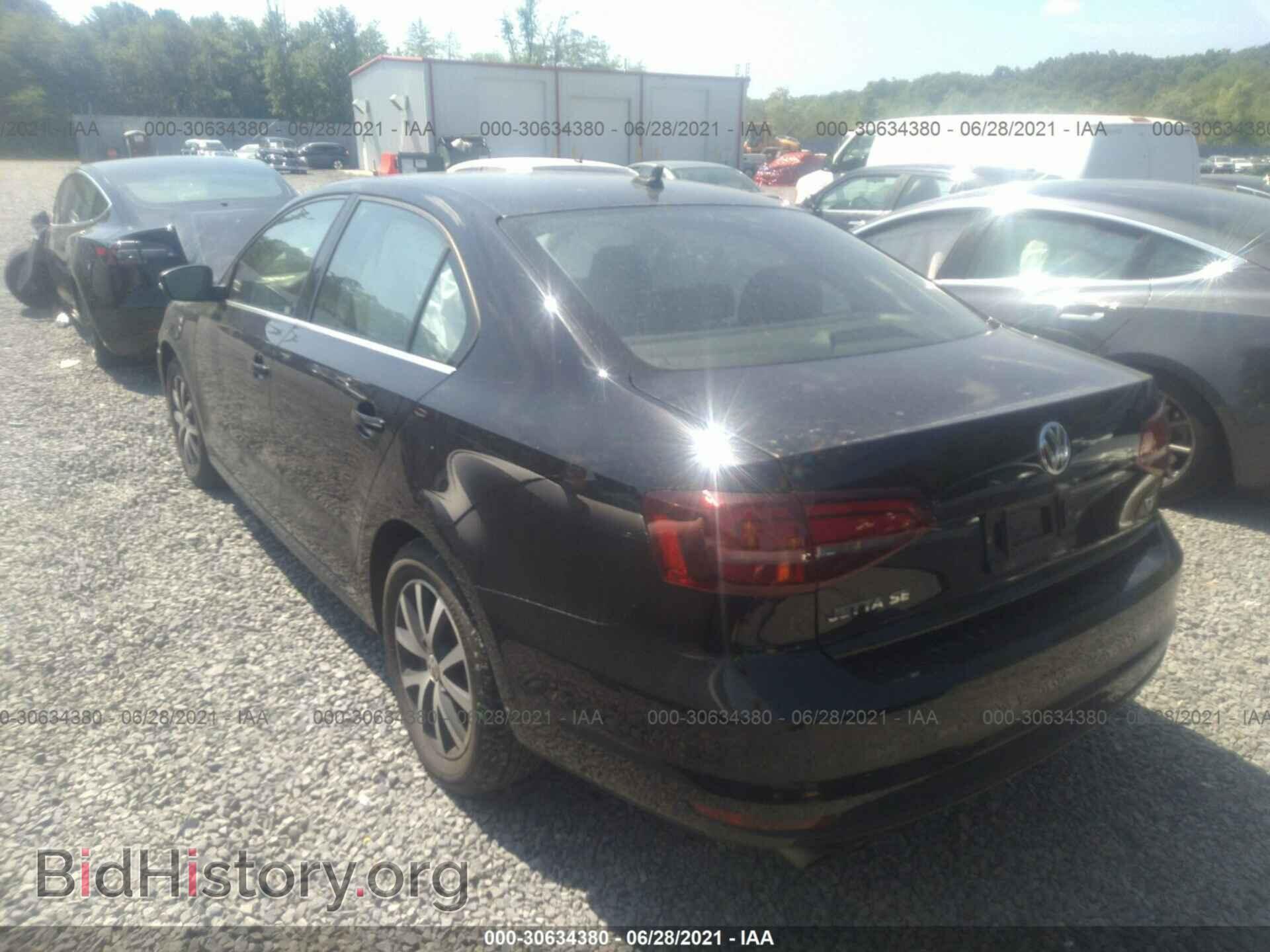 2017 VOLKSWAGEN JETTA - VIN: 3VWDB7AJ7HM297074 - Фото 3