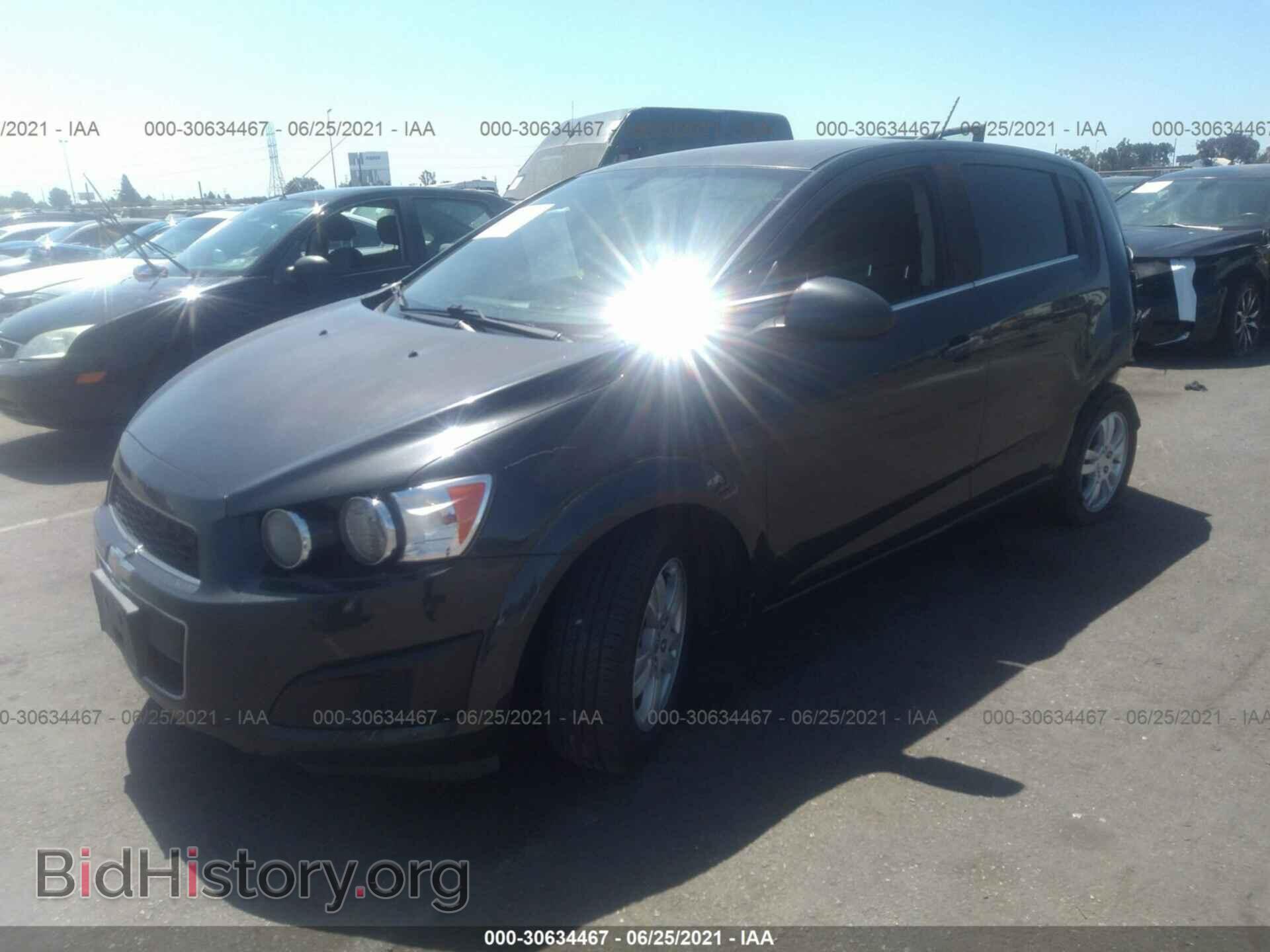 2014 CHEVROLET SONIC - VIN: 1G1JC6SH5E4139468 - Фото 2