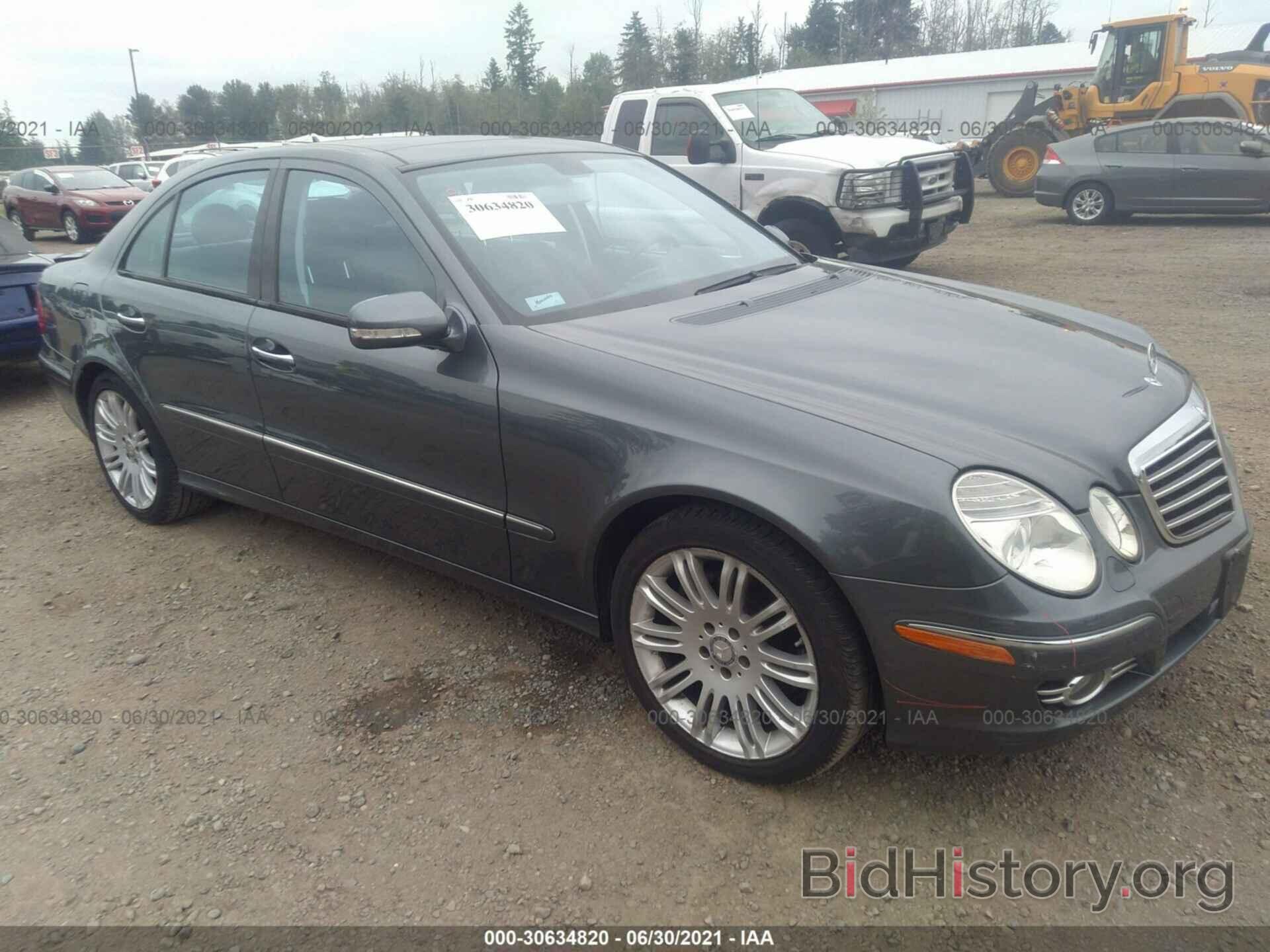 Photo WDBUF87X78B186524 - MERCEDES-BENZ E-CLASS 2008