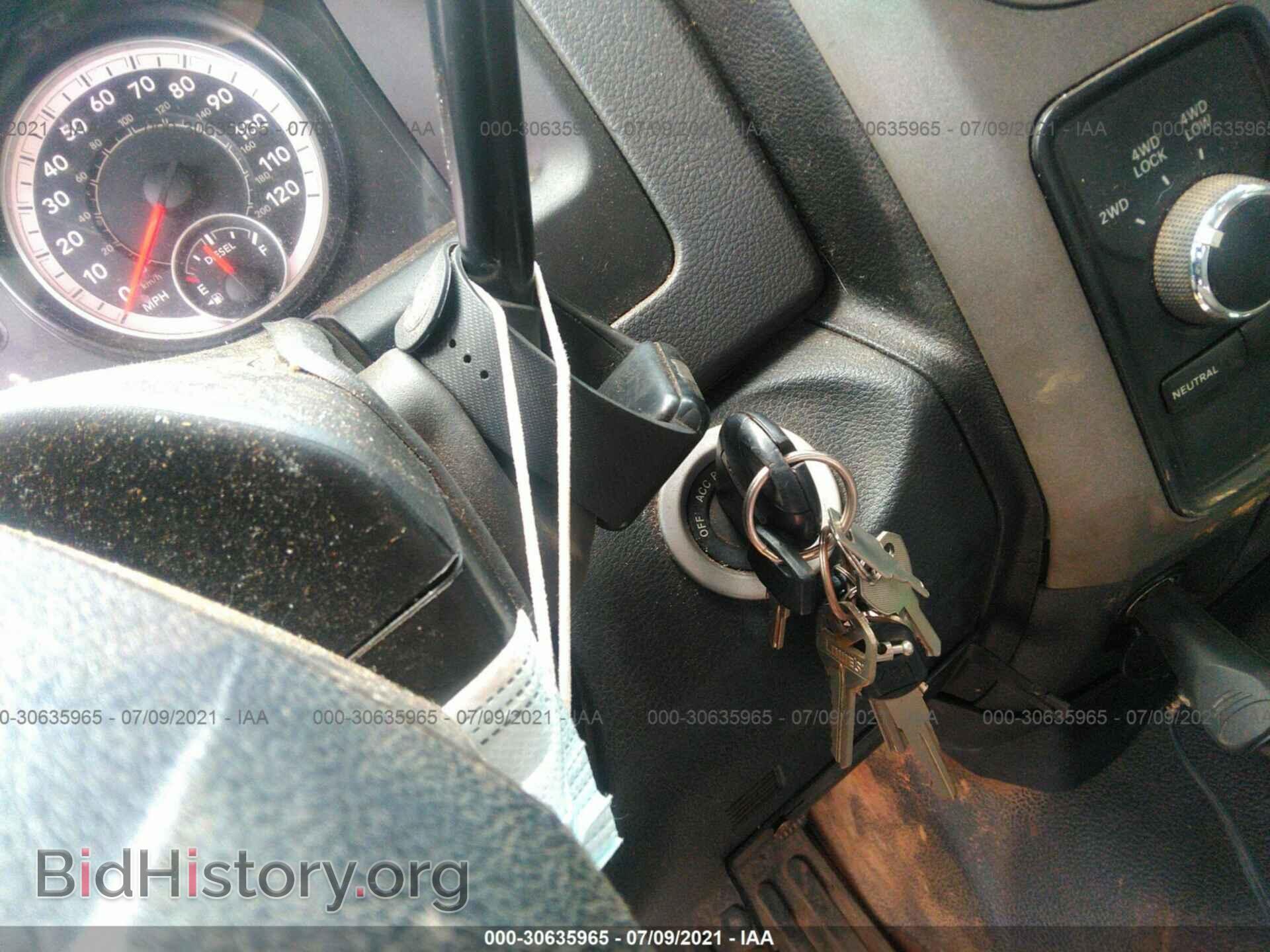 2016 RAM 3500 - VIN: 3C7WRTCL2GG140373 - Фото 11