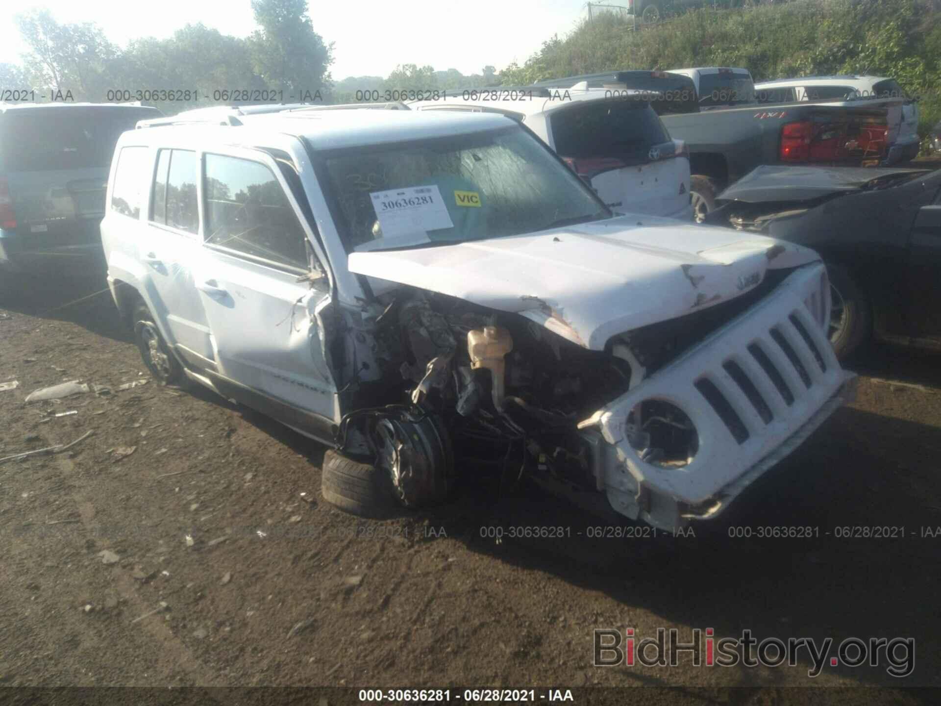 Photo 1C4NJRBB2GD690200 - JEEP PATRIOT 2016