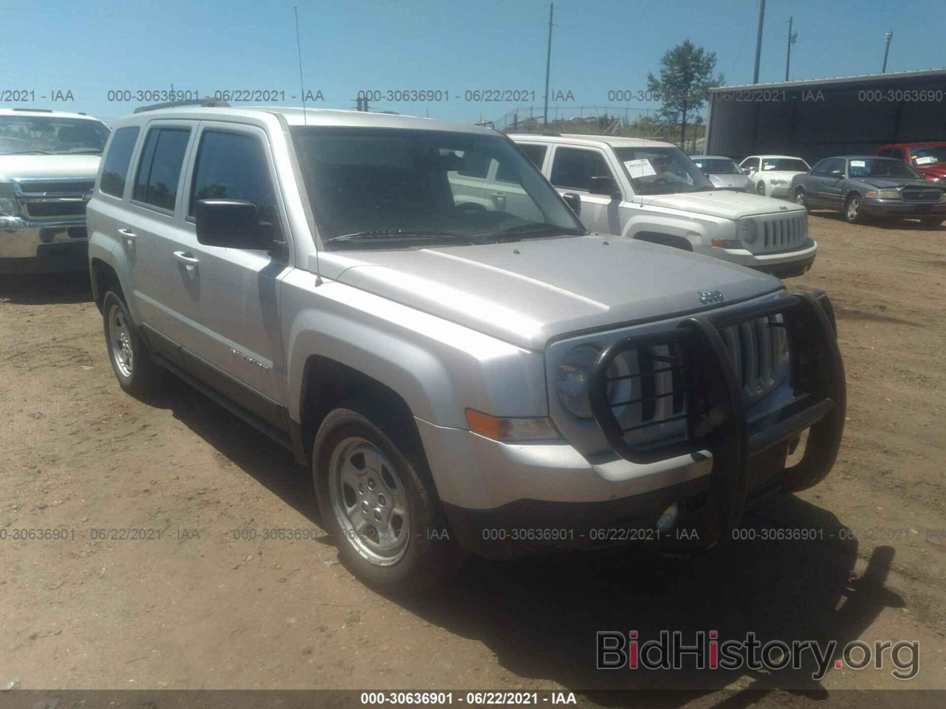 Photo 1C4NJRBB6CD654696 - JEEP PATRIOT 2012