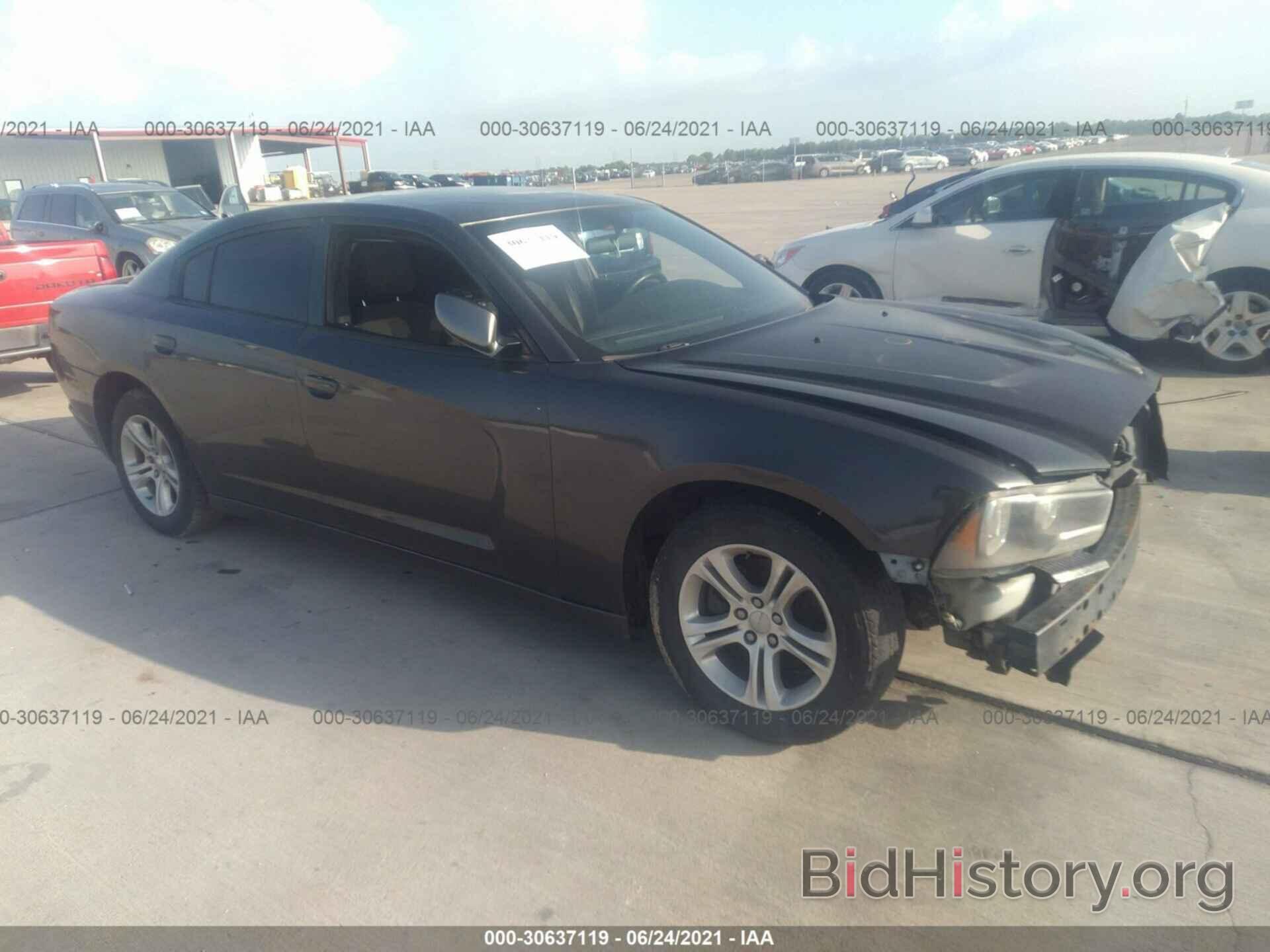 Photo 2C3CDXBG3DH637751 - DODGE CHARGER 2013
