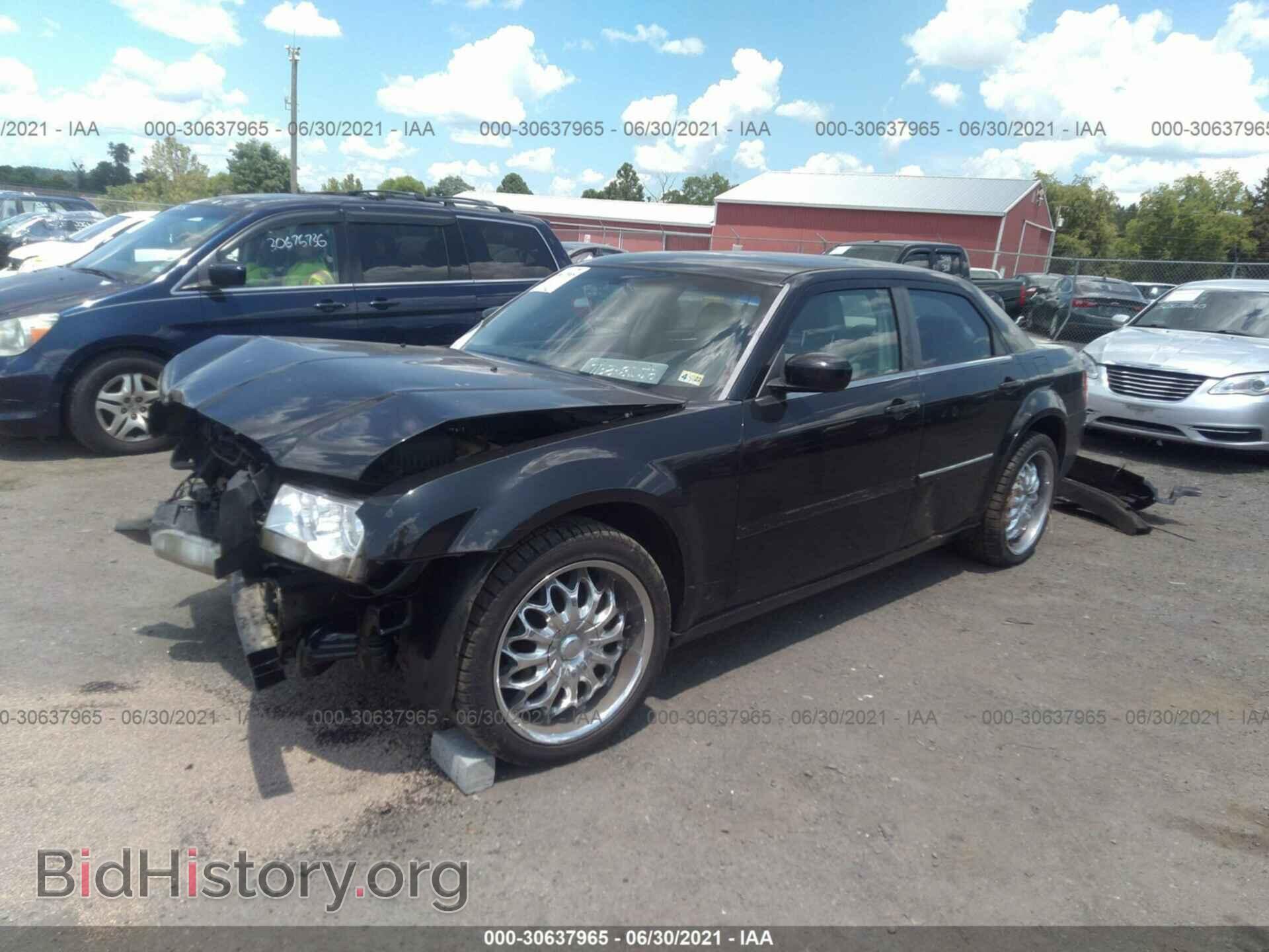 2006 CHRYSLER 300 - VIN: 2C3KA53G56H103399 - Фото 2