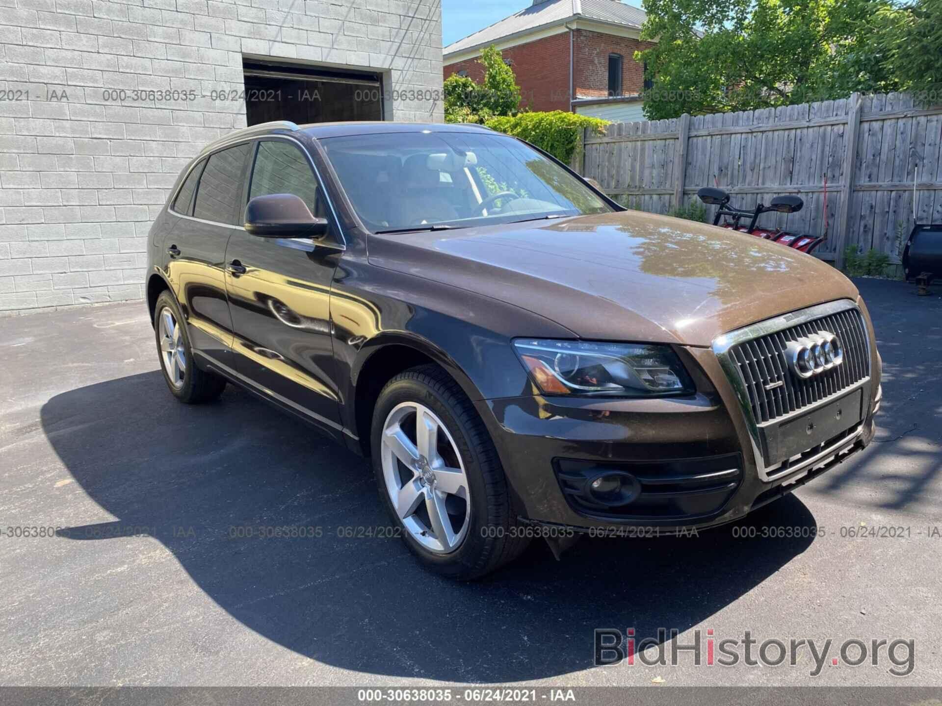 Фотография WA1LFAFP2BA016522 - AUDI Q5 2011