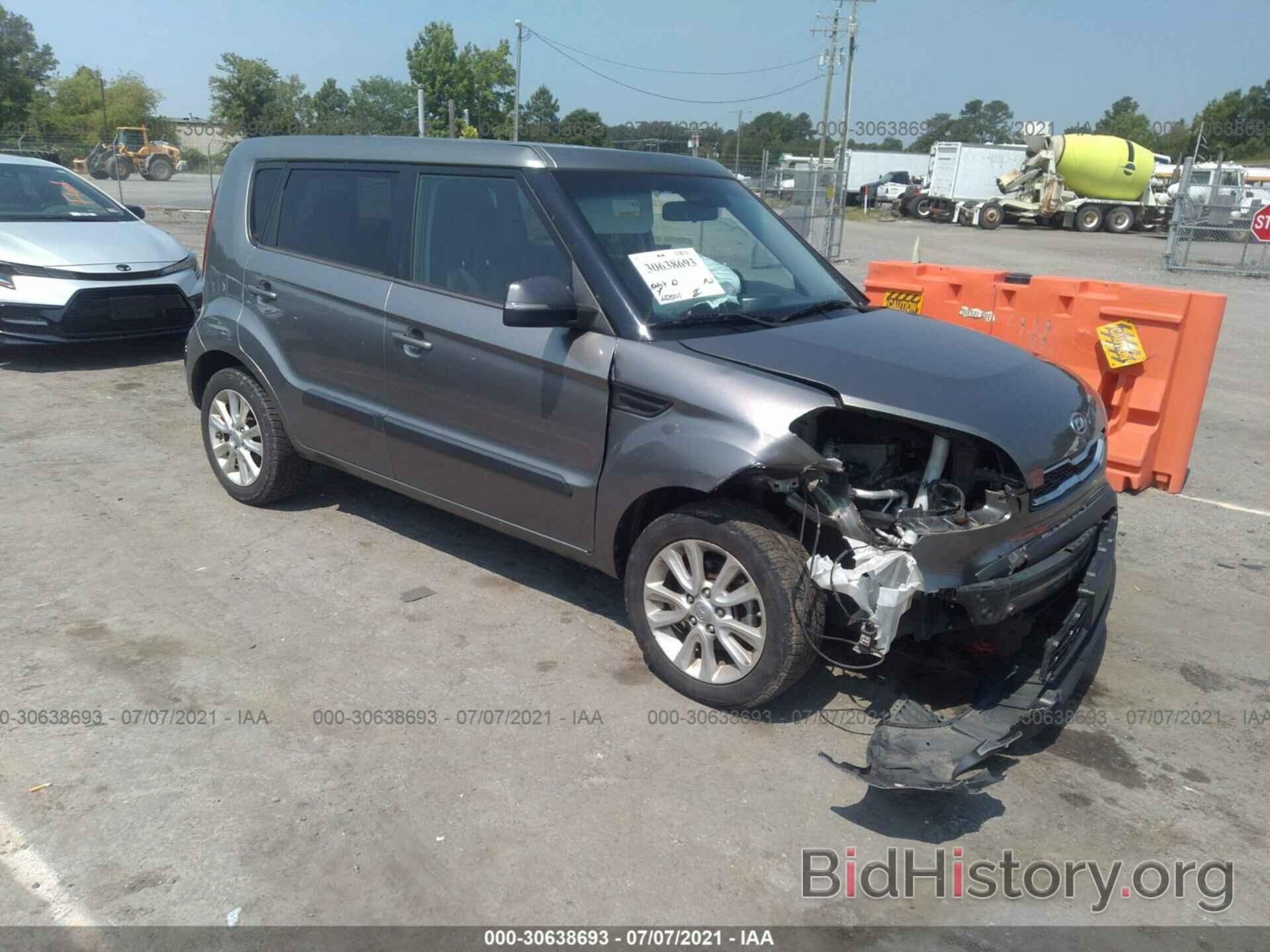 Photo KNDJT2A60C7402025 - KIA SOUL 2012