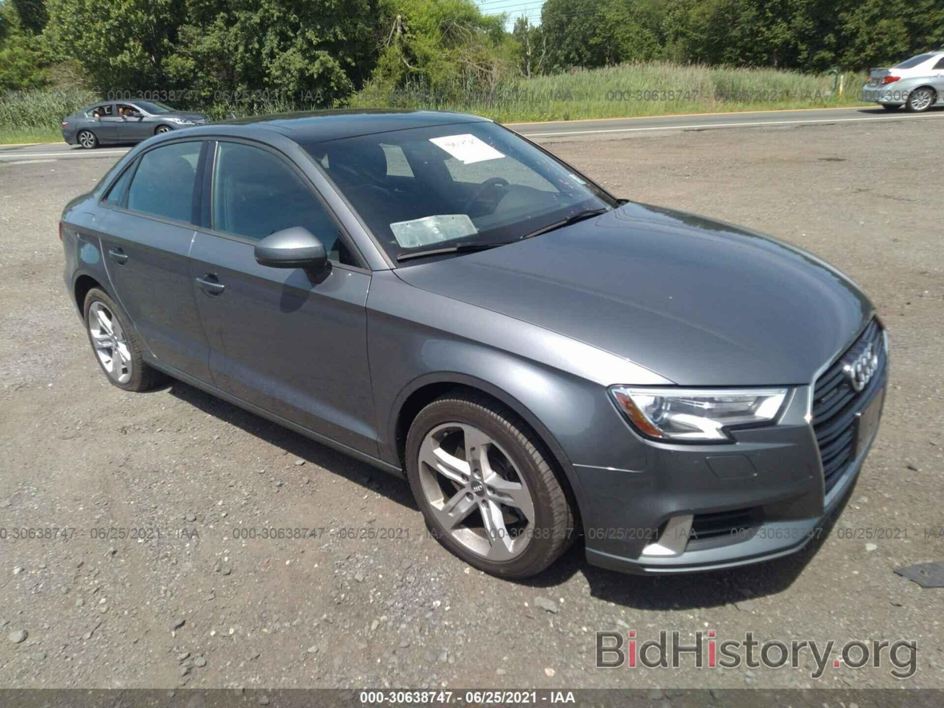 Photo WAUB8GFF5H1032886 - AUDI A3 SEDAN 2017