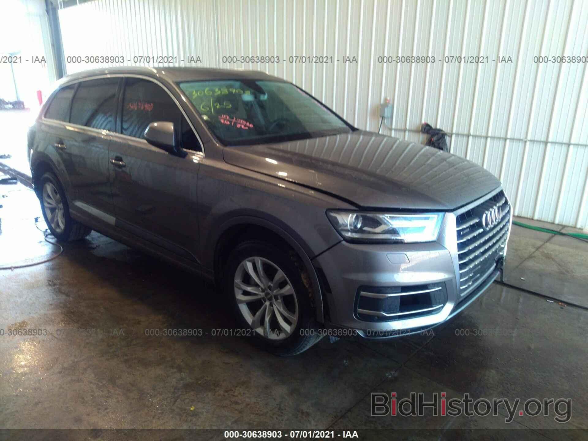 Фотография WA1LAAF7XHD012398 - AUDI Q7 2017