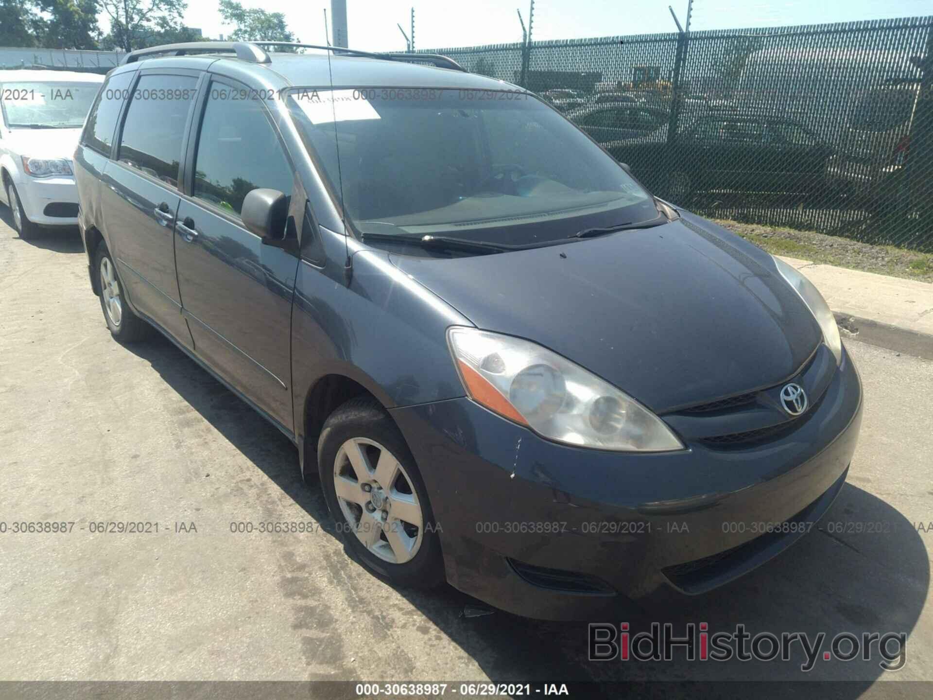 Photo 5TDZK23C28S161414 - TOYOTA SIENNA 2008