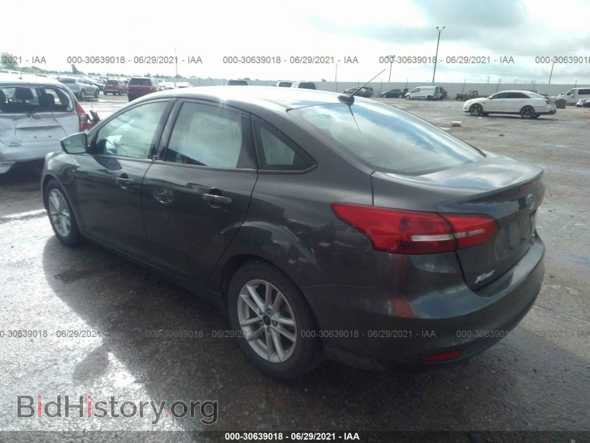 2018 FORD FOCUS - VIN: 1FADP3FE2JL311744 - Фото 3