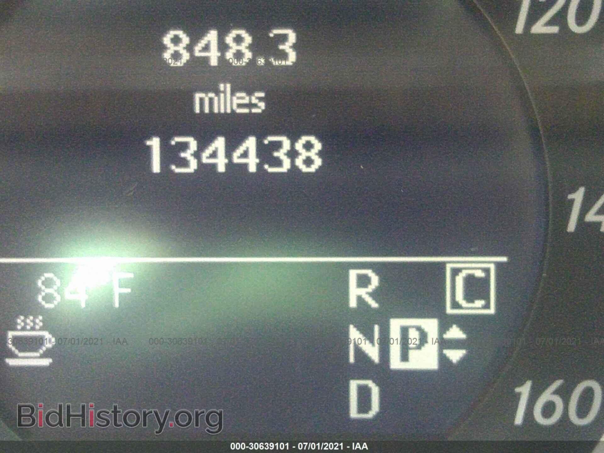 2010 MERCEDES-BENZ E-CLASS - VIN: WDDHF8HB0AA117472 - Фото 7
