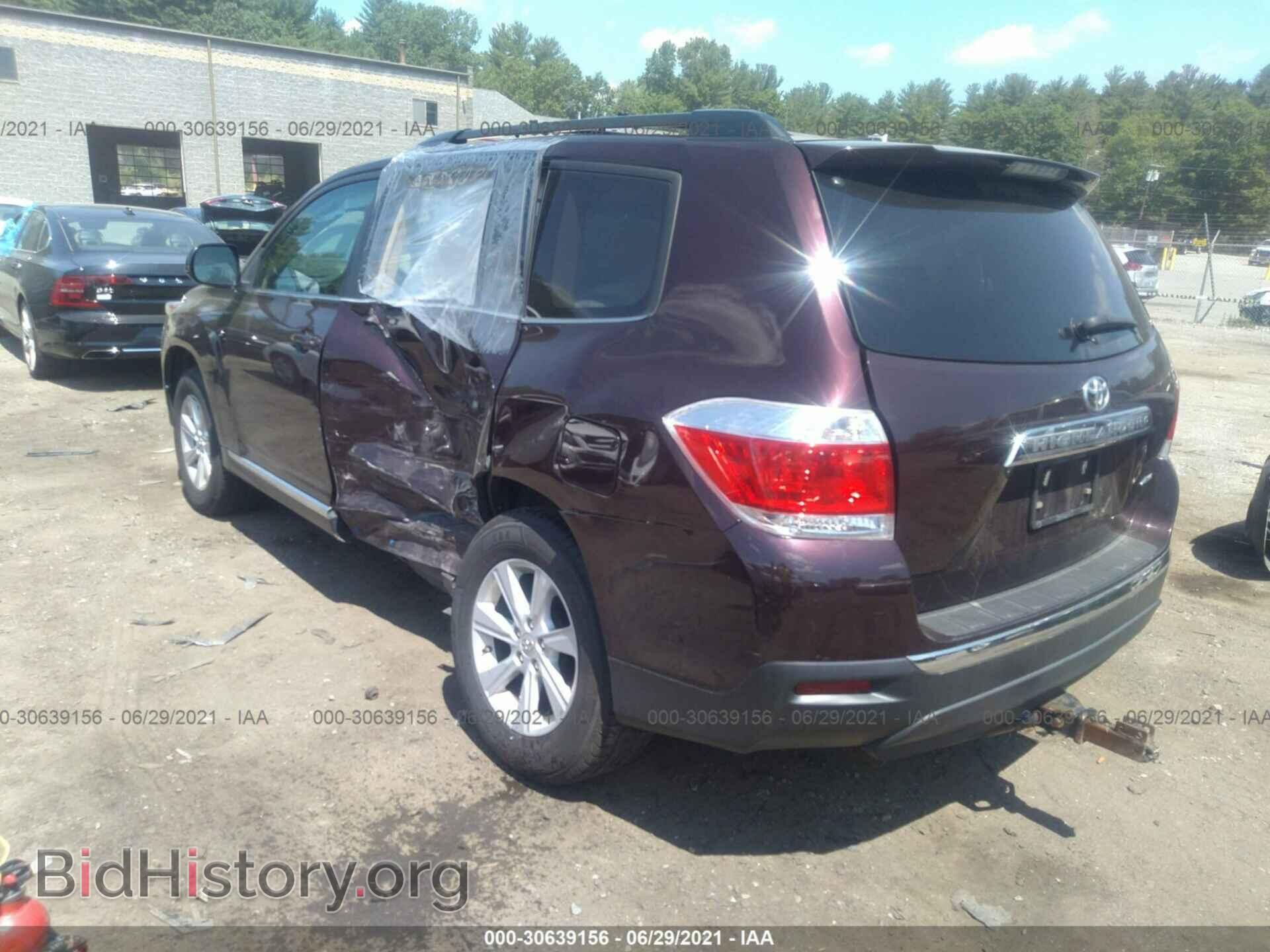 2012 TOYOTA HIGHLANDER - VIN: 5TDBK3EH4CS174190 - Фото 3