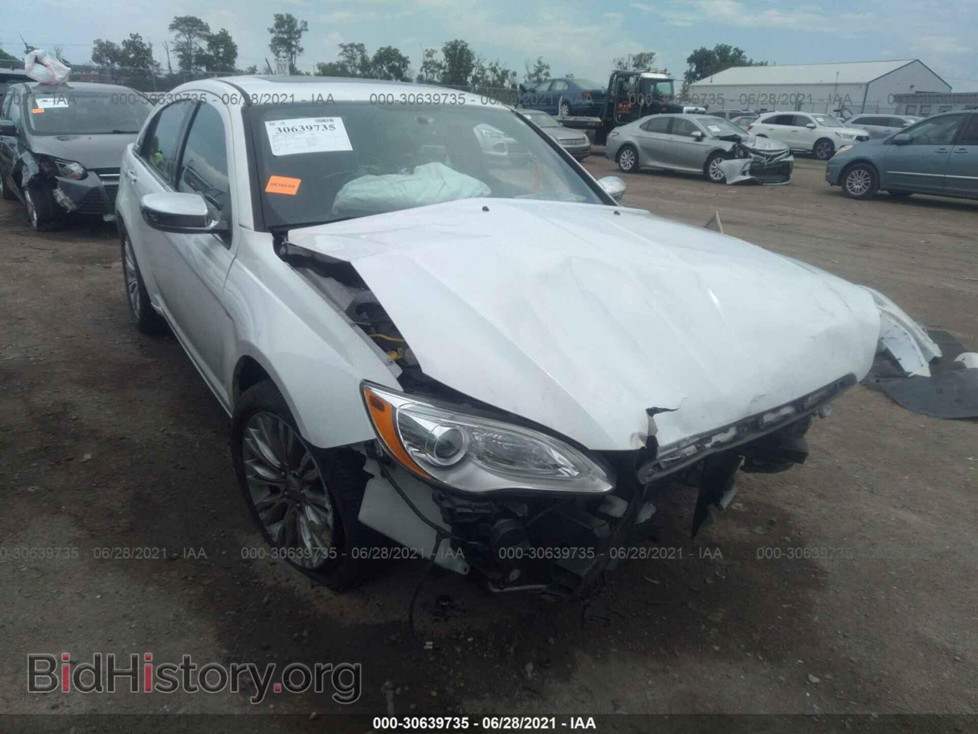 Photo 1C3CCBCG5DN595286 - CHRYSLER 200 2013
