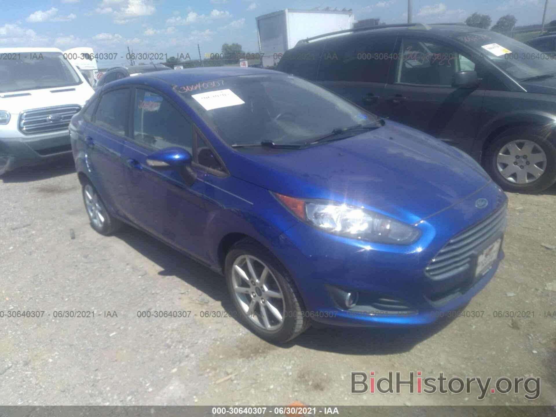 Photo 3FADP4BJ3FM210680 - FORD FIESTA 2015