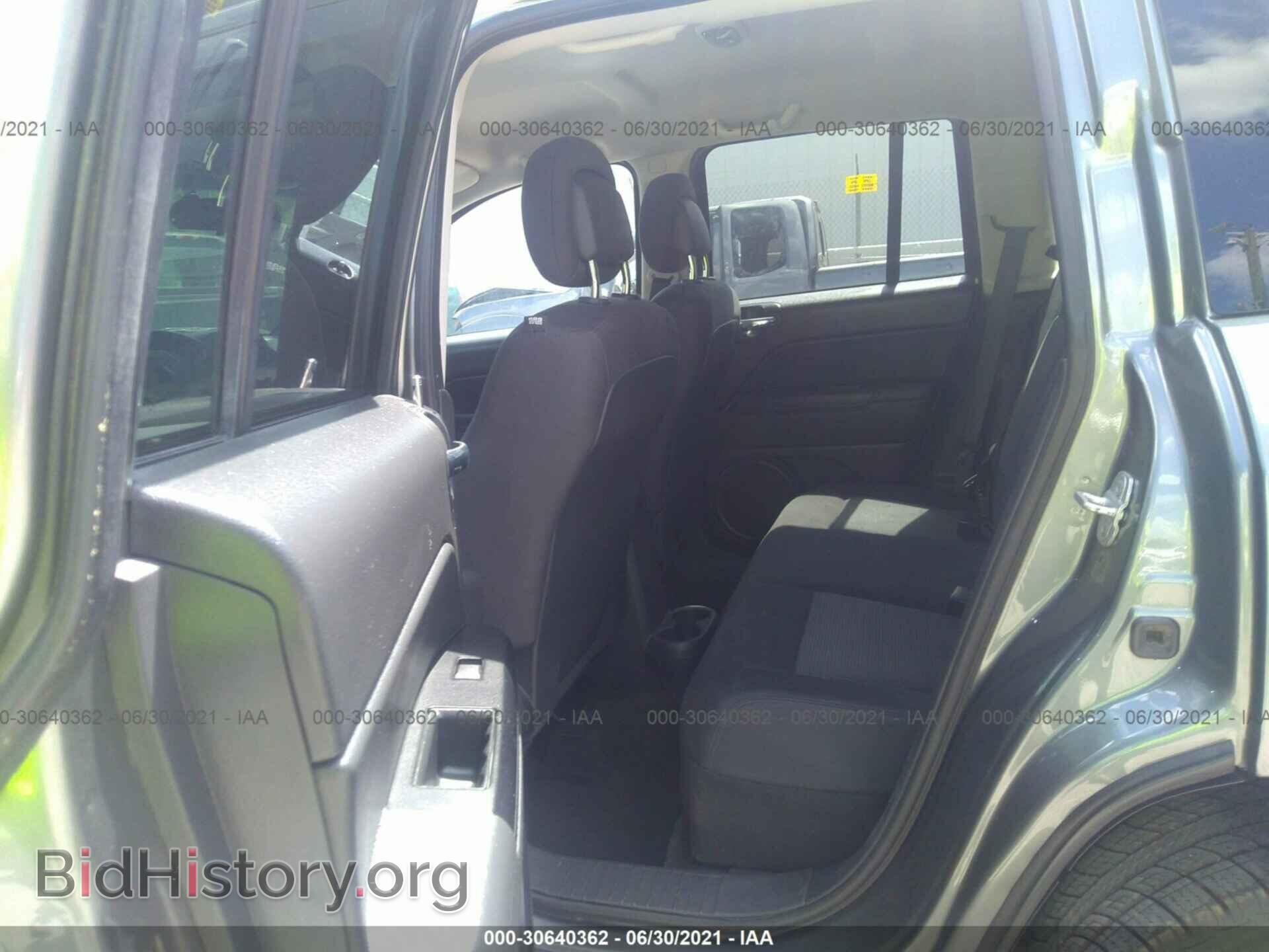 2012 JEEP COMPASS - VIN: 1C4NJDBB1CD659193 - Фото 8