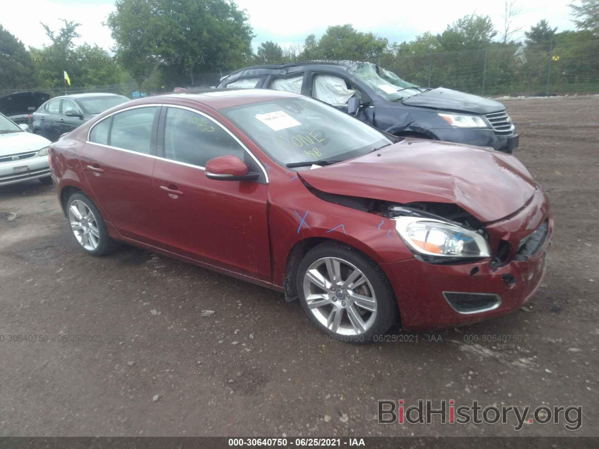 Photo YV1902FH3C2115064 - VOLVO S60 2012