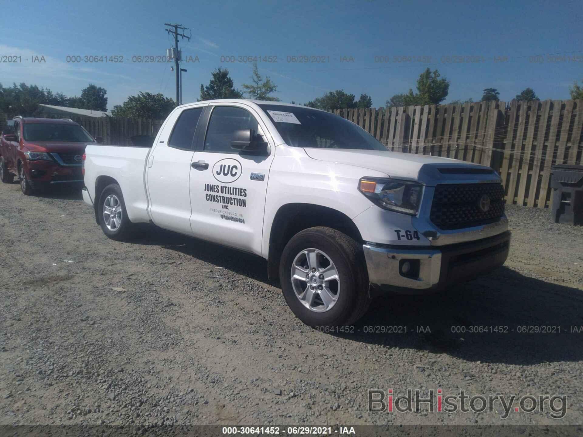 Photo 5TFUY5F10LX894438 - TOYOTA TUNDRA 4WD 2020