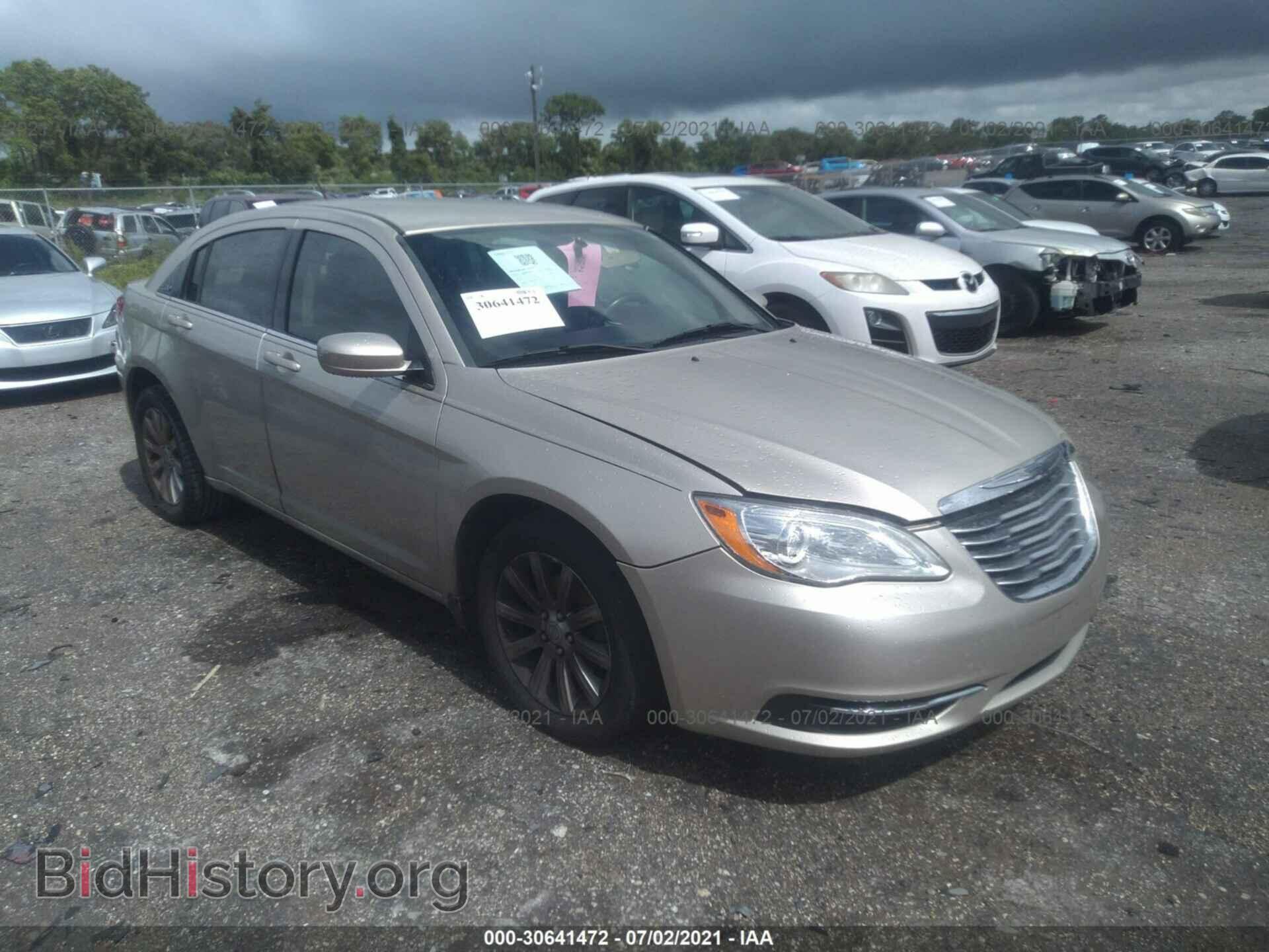 Photo 1C3CCBBB7DN649922 - CHRYSLER 200 2013