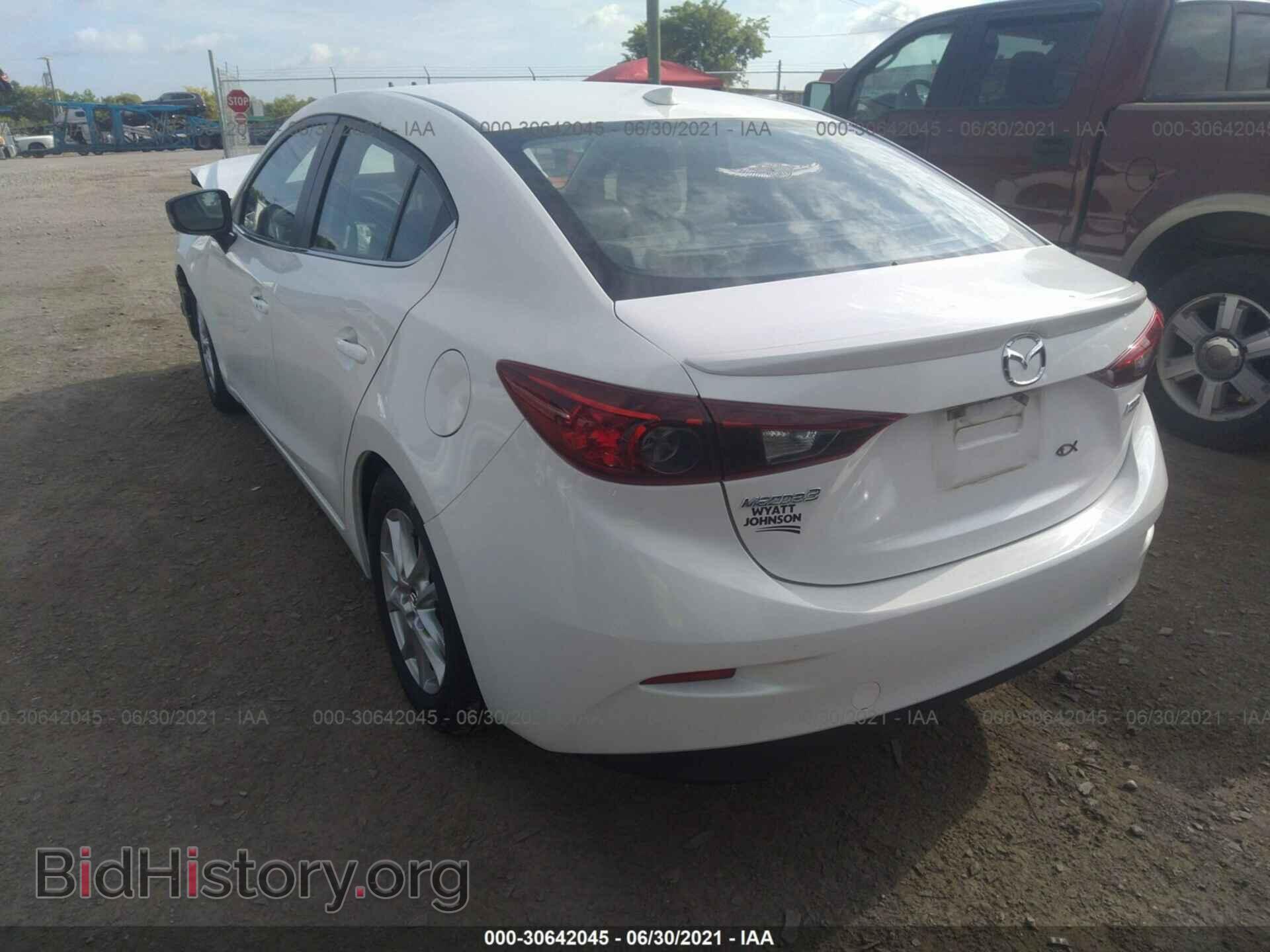 2014 MAZDA MAZDA3 - VIN: JM1BM1W76E1141504 - Фото 3
