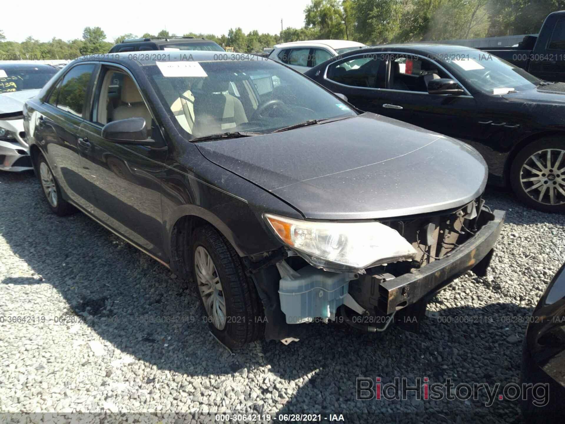 Photo 4T1BF1FK3CU161148 - TOYOTA CAMRY 2012