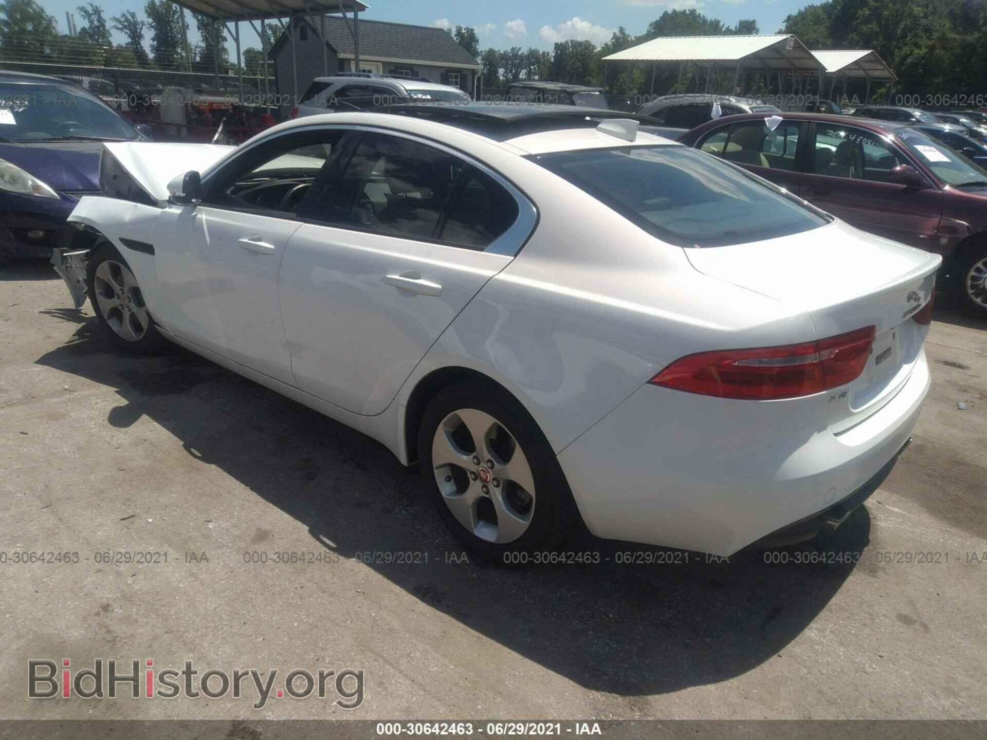 2017 JAGUAR XE - VIN: SAJAR4BG1HA963914 - Фото 3