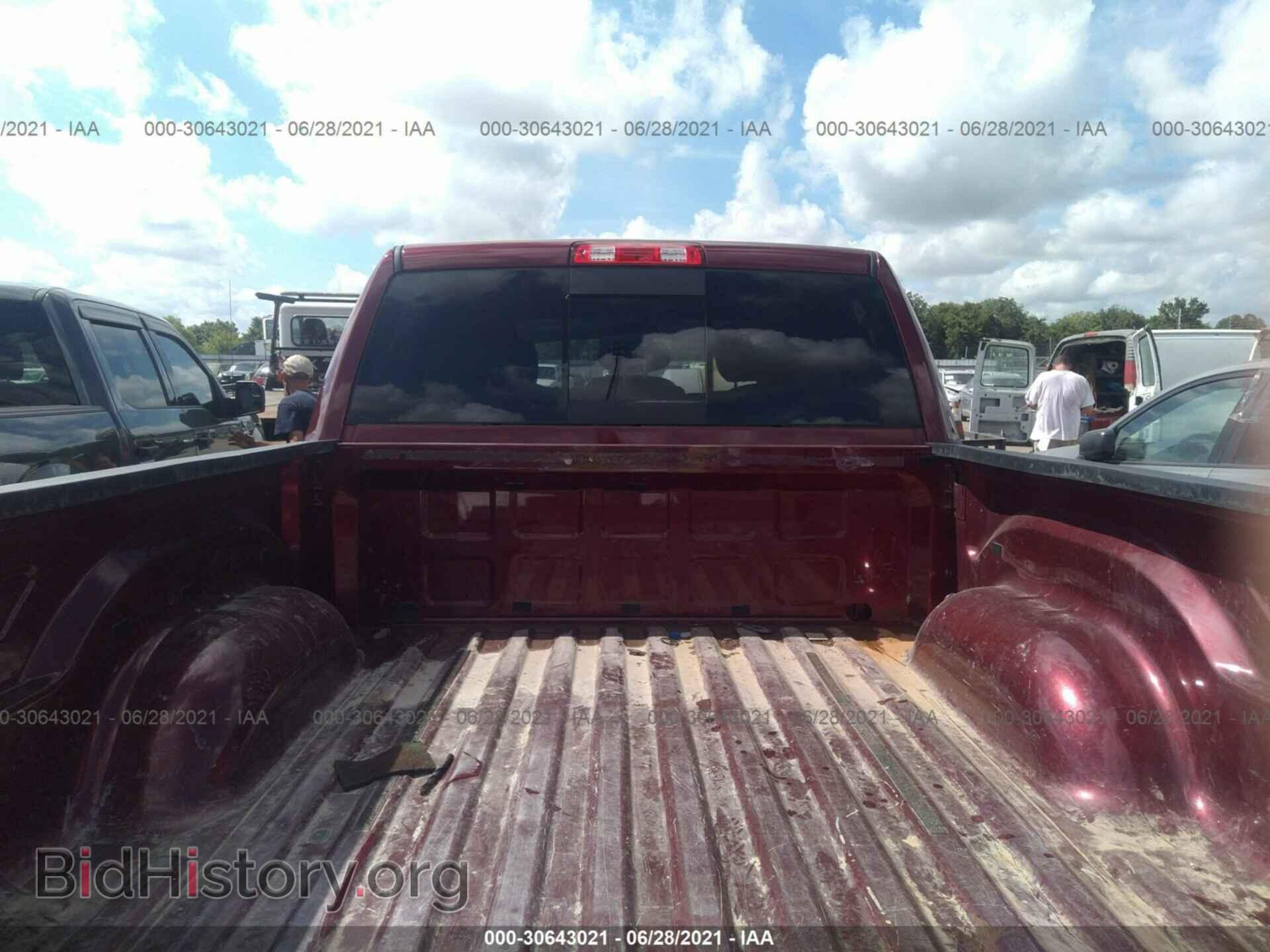 2017 RAM 1500 - VIN: 3C6RR7LT2HG522638 - Photo 8