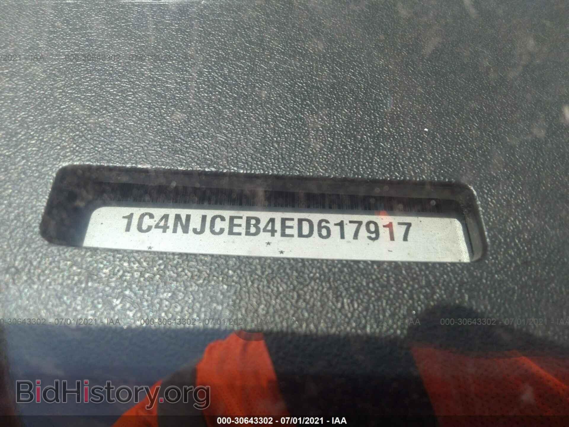 2014 JEEP COMPASS - VIN: 1C4NJCEB4ED617917 - Фото 9