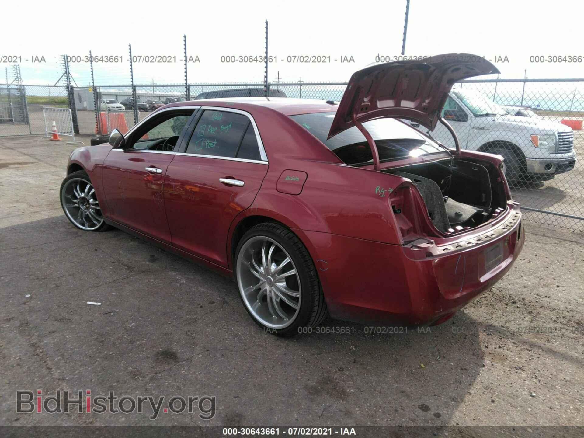 2012 CHRYSLER 300 - VIN: 2C3CCACG8CH182182 - Photo 3