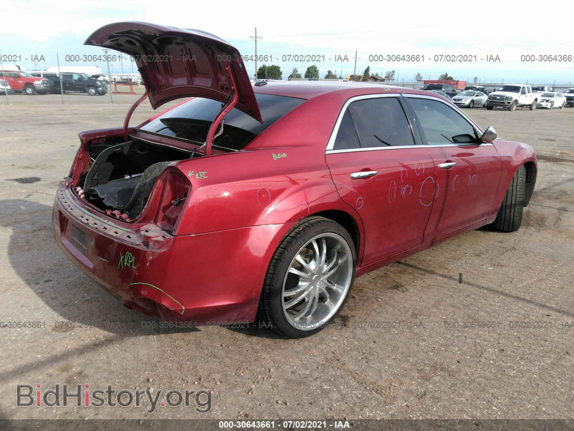 2012 CHRYSLER 300 - VIN: 2C3CCACG8CH182182 - Photo 4
