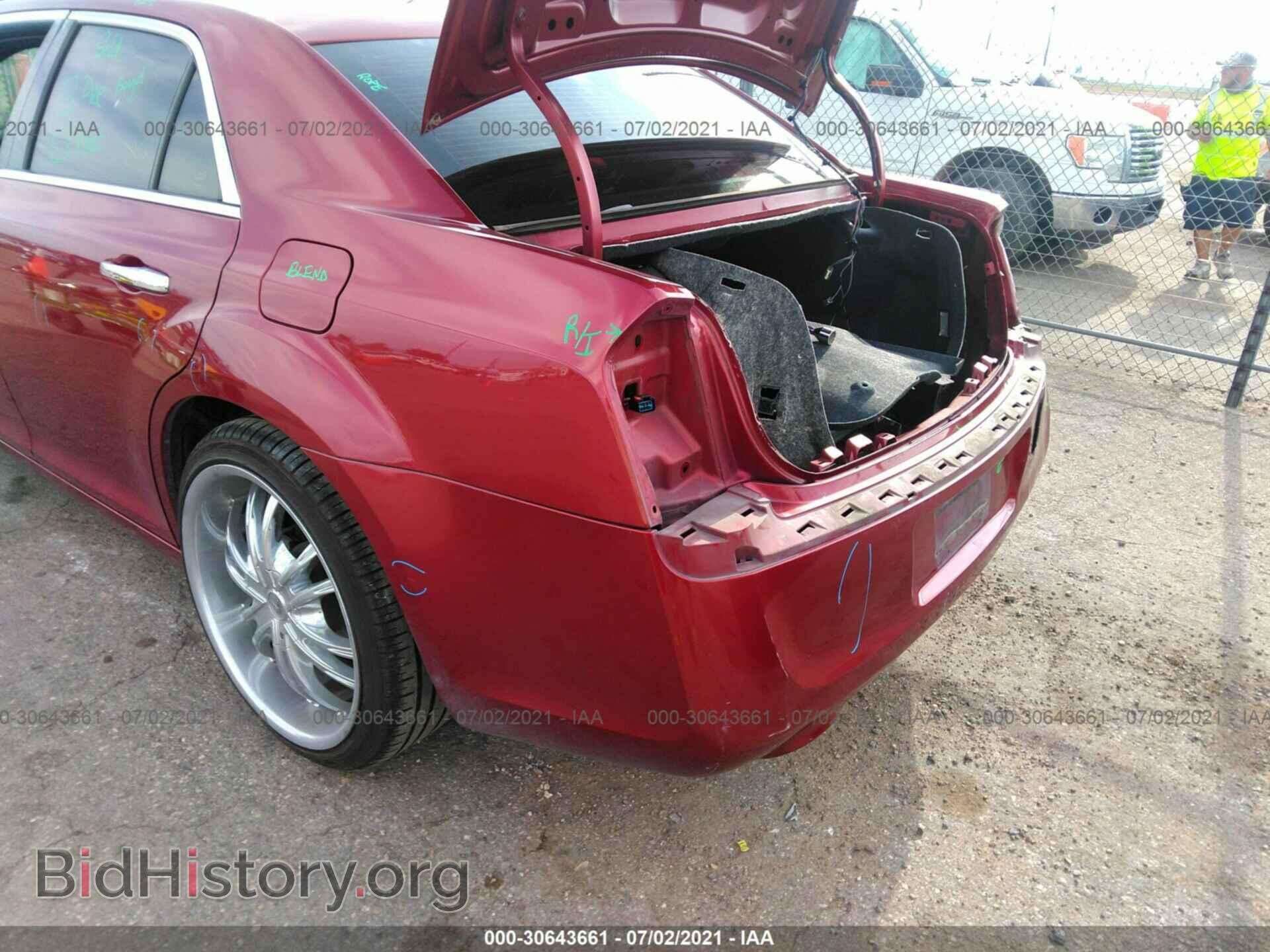 2012 CHRYSLER 300 - VIN: 2C3CCACG8CH182182 - Photo 6