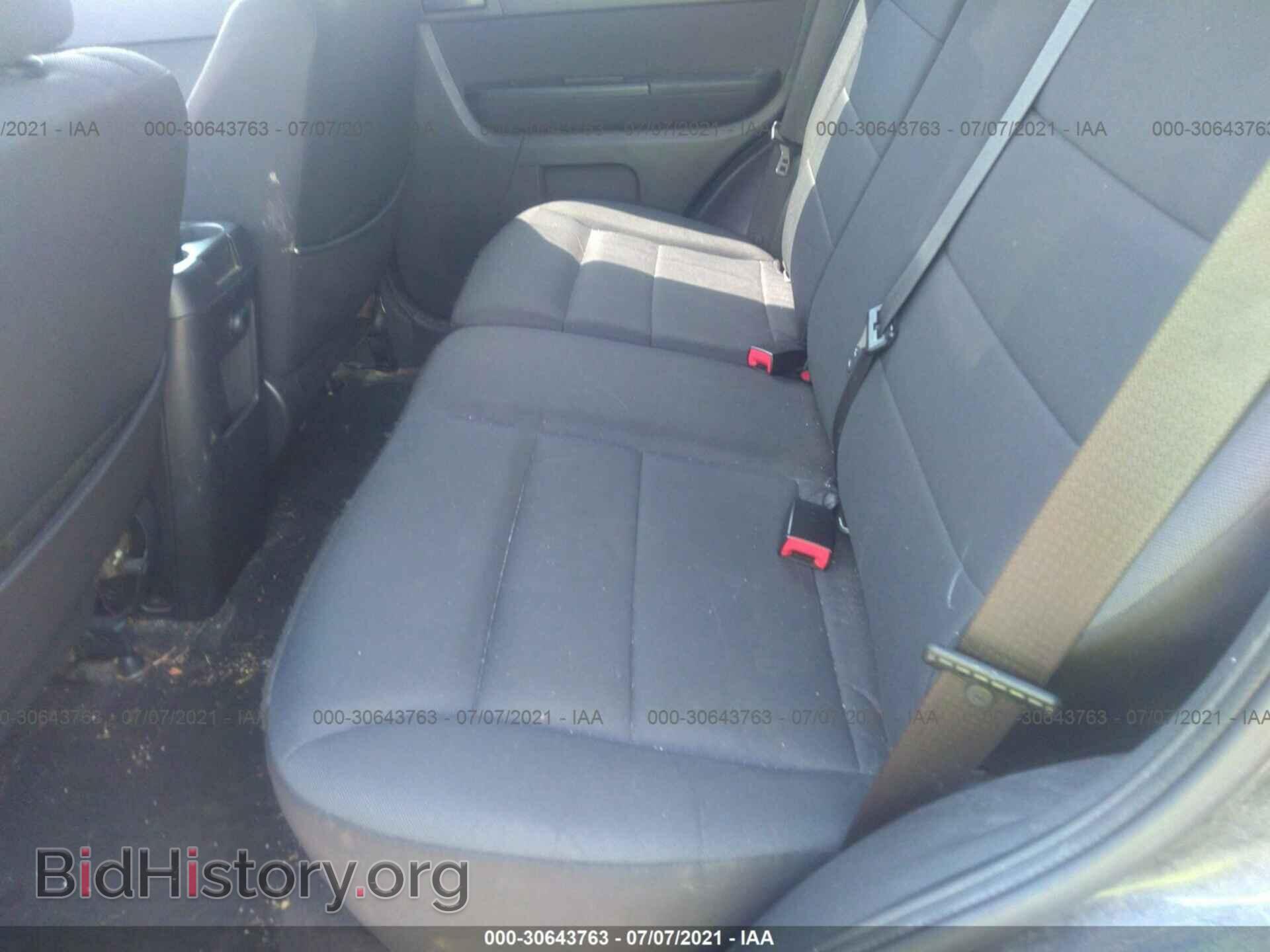 2011 FORD ESCAPE - VIN: 1FMCU0DG5BKA37623 - Фото 8