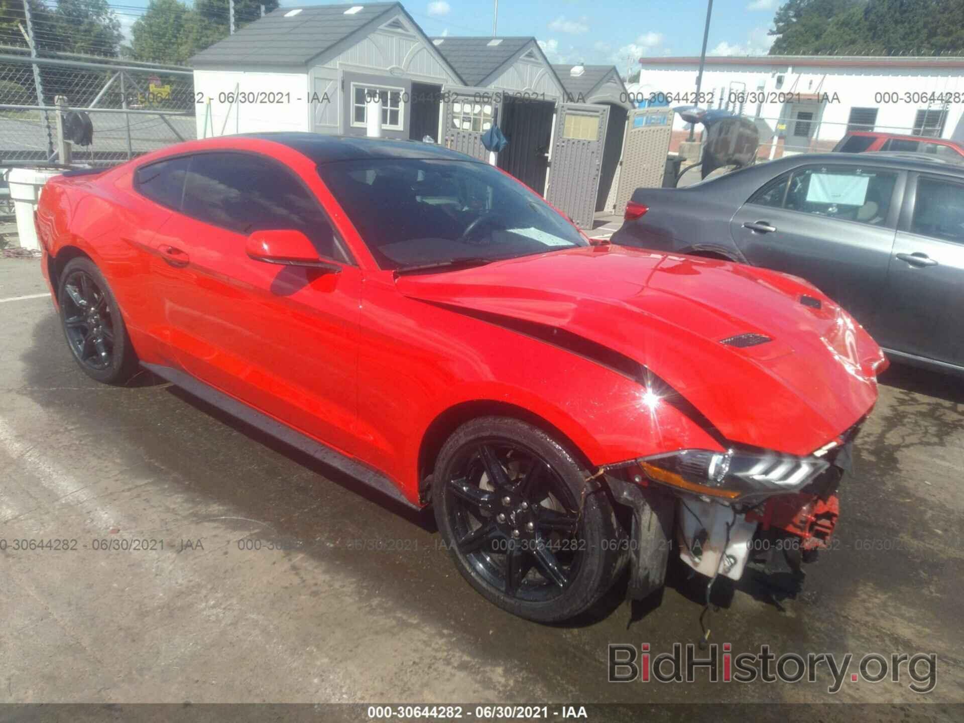 Photo 1FA6P8TH2L5129263 - FORD MUSTANG 2020