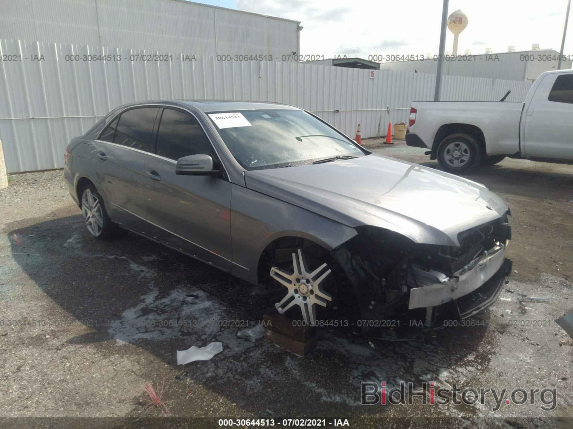 Photo WDDHF5GB6AA142487 - MERCEDES-BENZ E-CLASS 2010